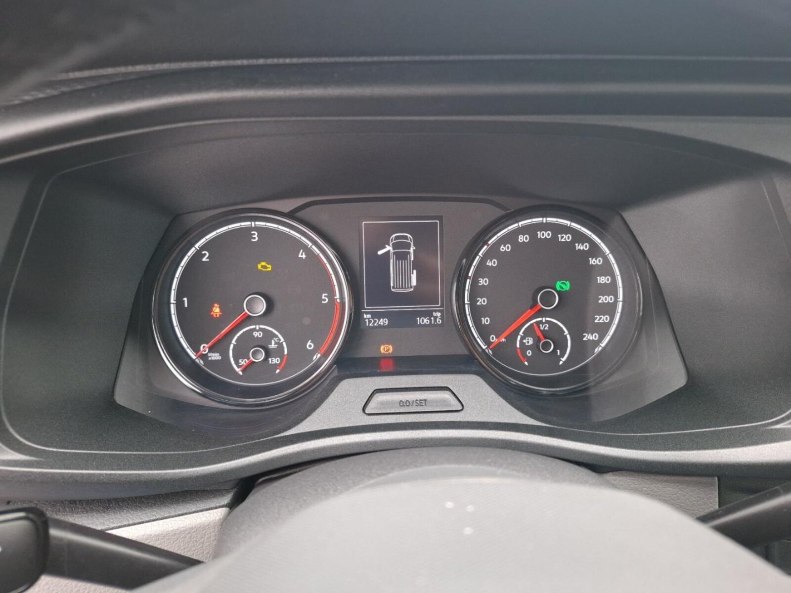 Volkswagen T6.1 Transporter Kombi kurzer Radstand – Bild 11