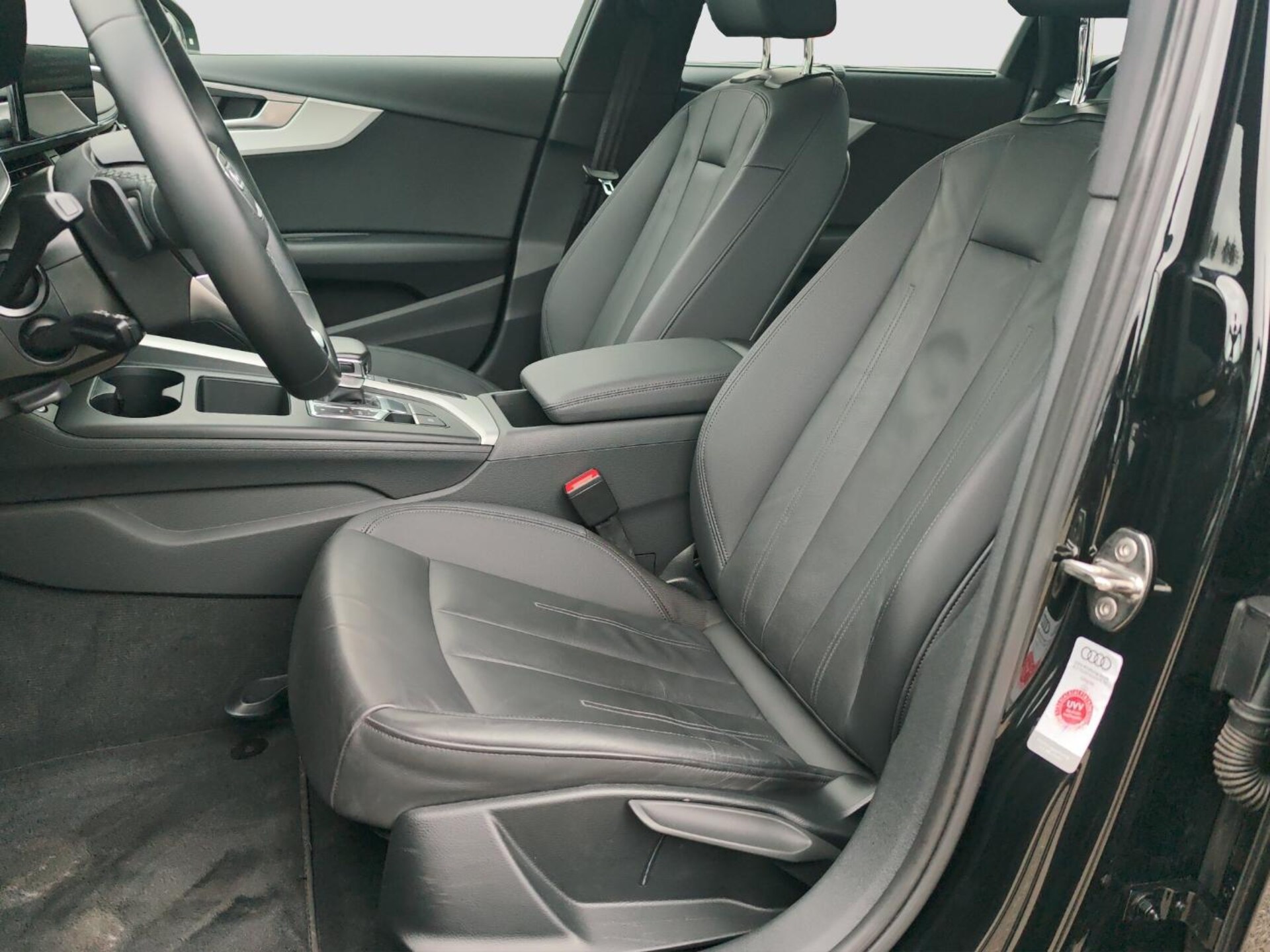 Audi A4 Avant S line