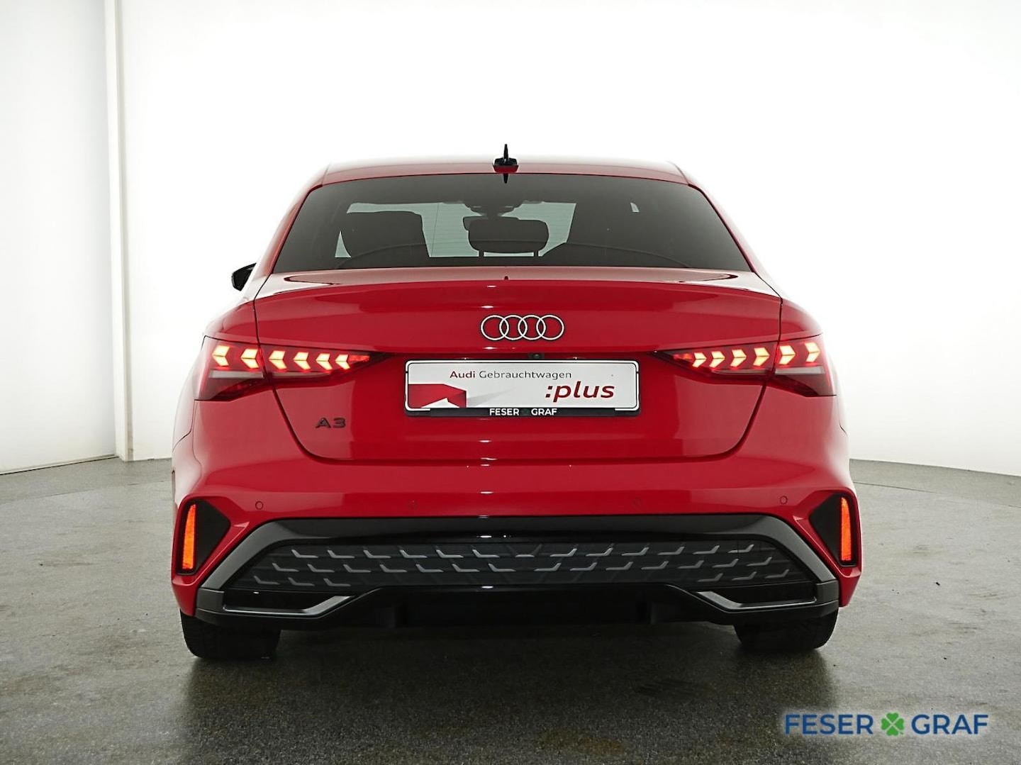 Bild über Audi A3 Limousine S line TFSI S tronic - für weitere Informationen kontaktieren Sie den Audi Partner