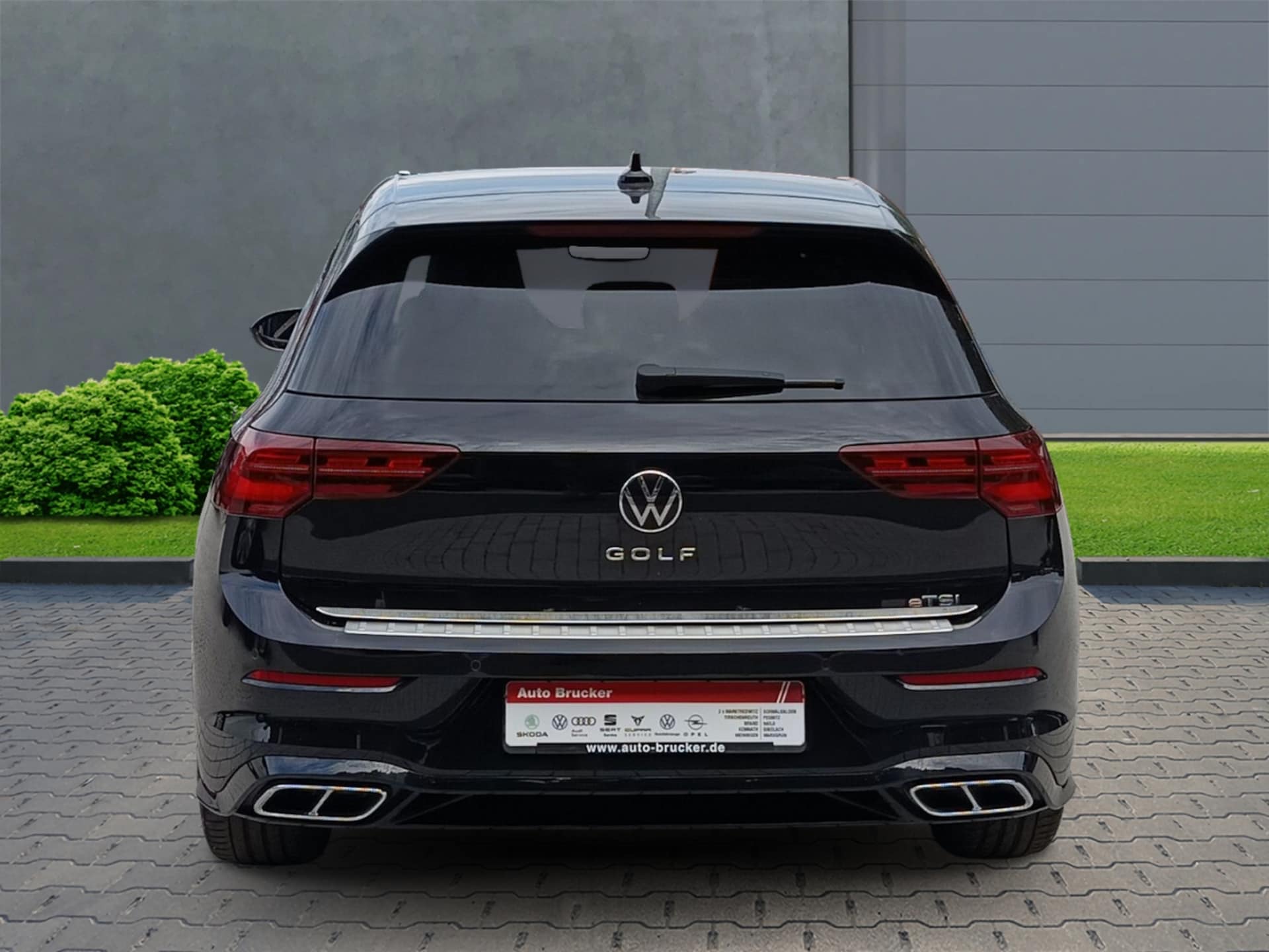 Volkswagen Golf R-Line