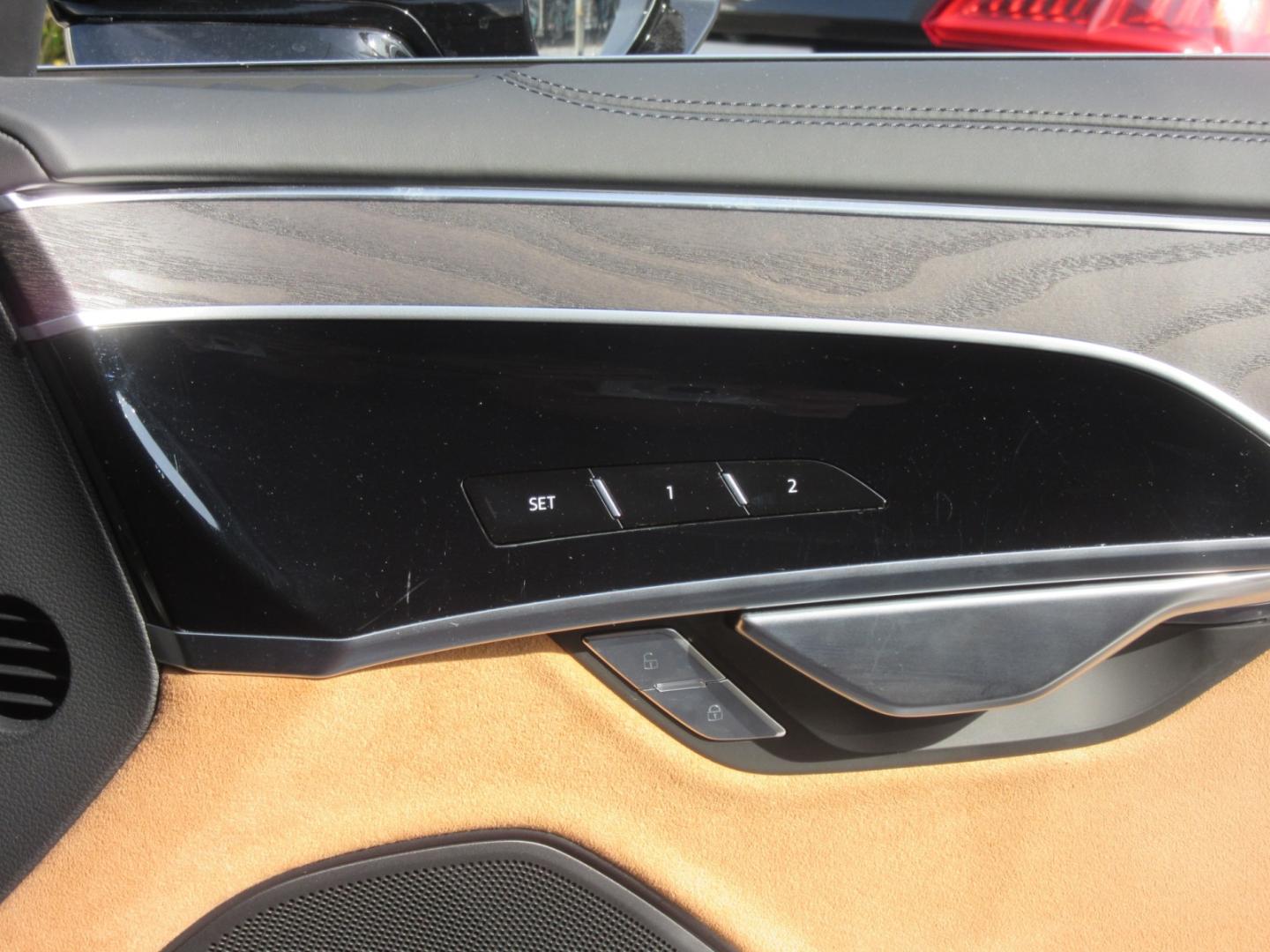 Image about Audi A8 TFSI e 60 TFSI e quattro 340(462) kW(PS) tiptronic