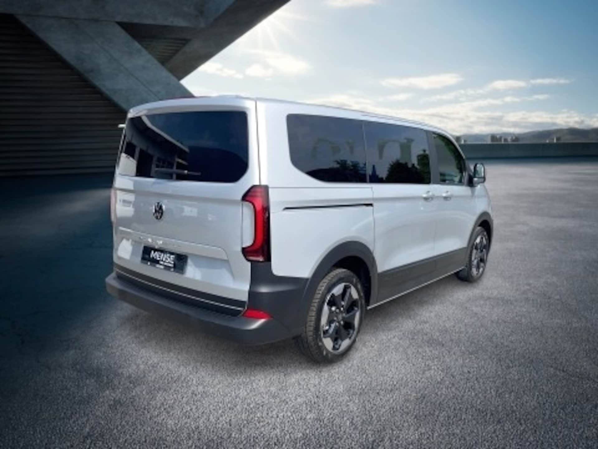 Volkswagen e-Caravelle Life
