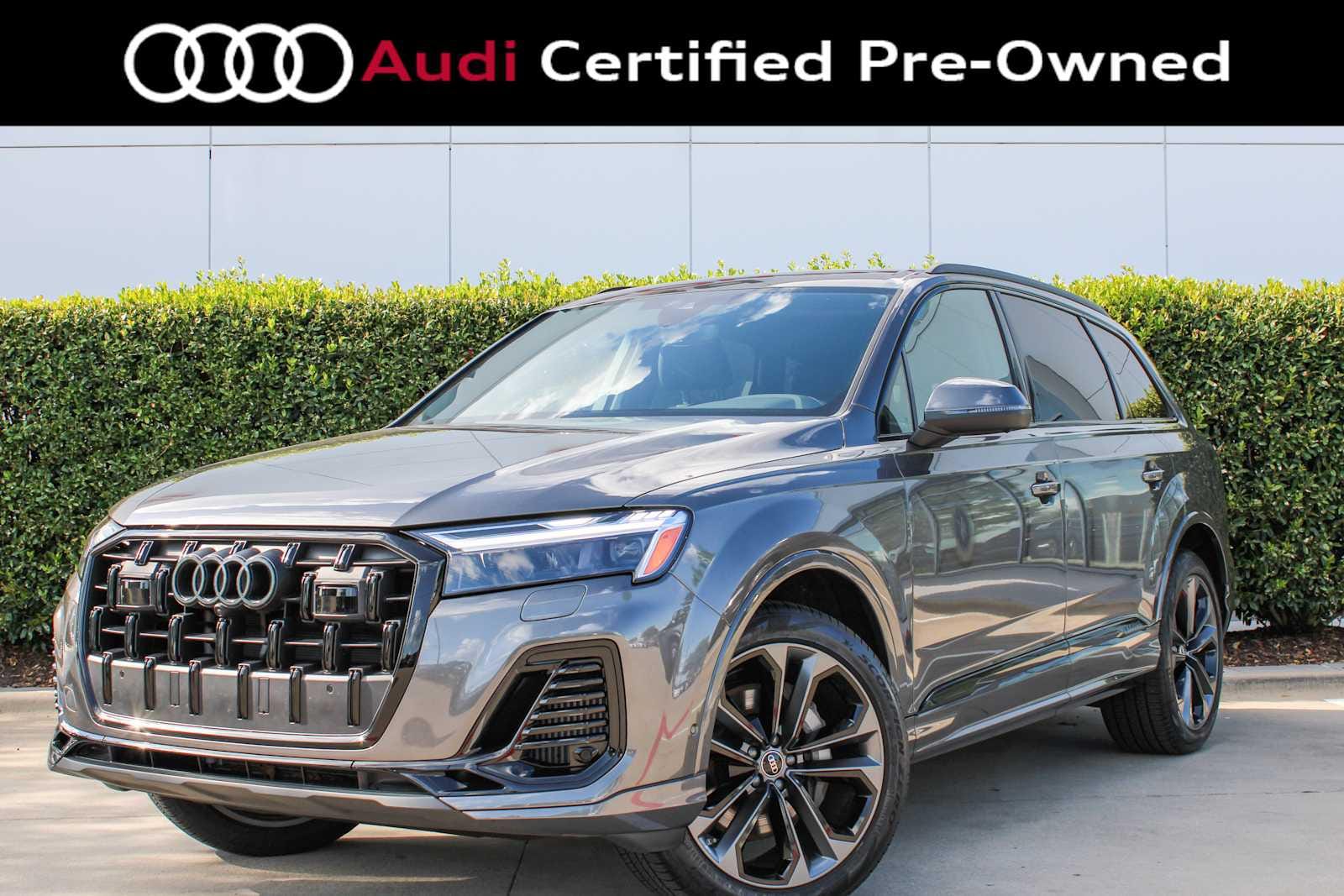 2025 Audi Q7 55 Premium Plus quattro Tiptronic's photo