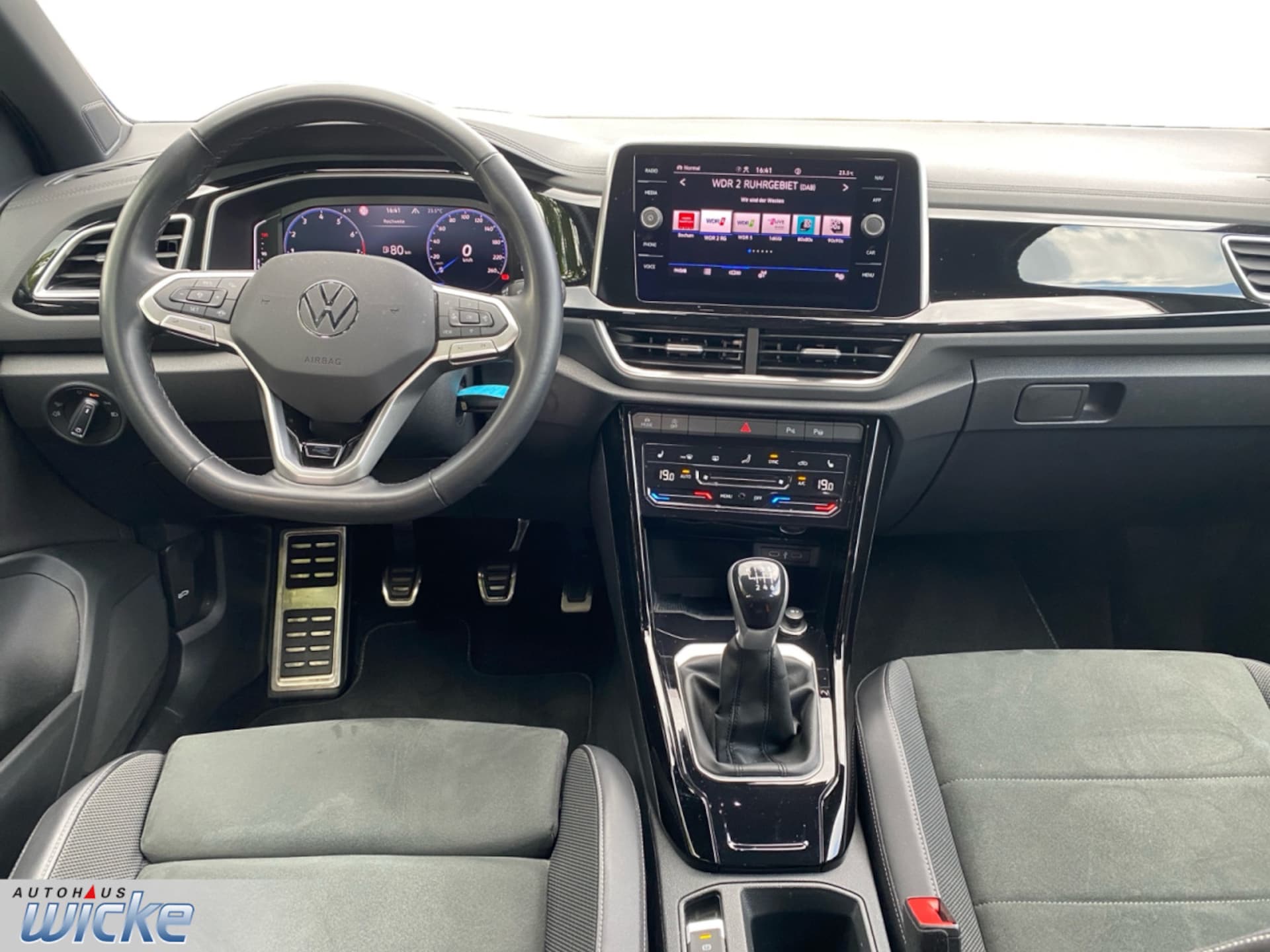 Volkswagen T-Roc R-Line