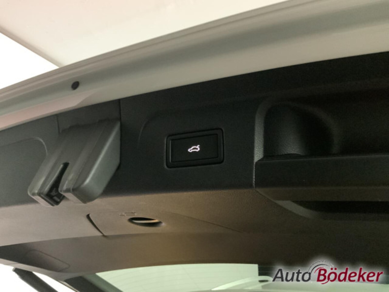Volkswagen Touran – Bild 12