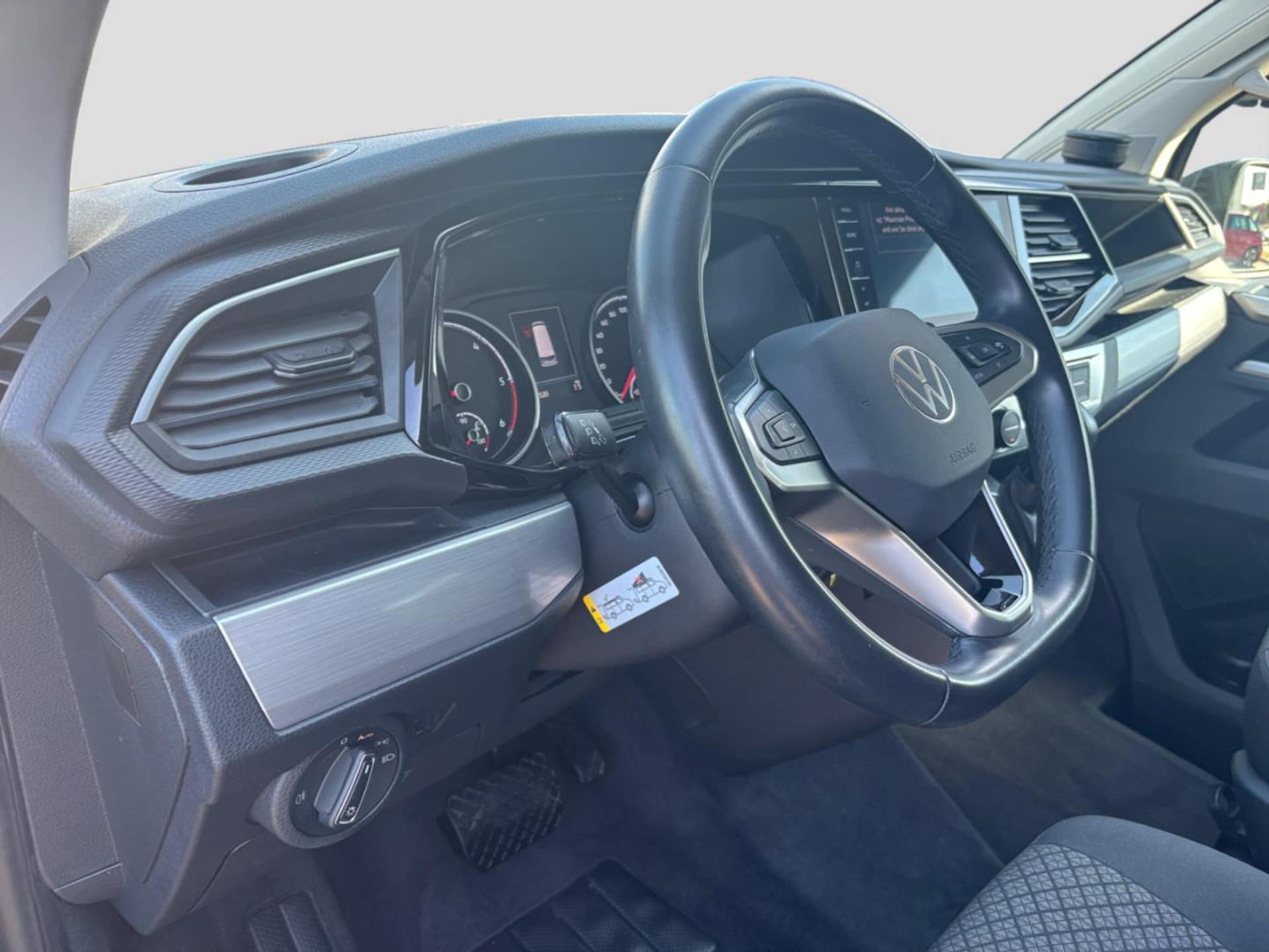 Volkswagen T6.1 California Beach