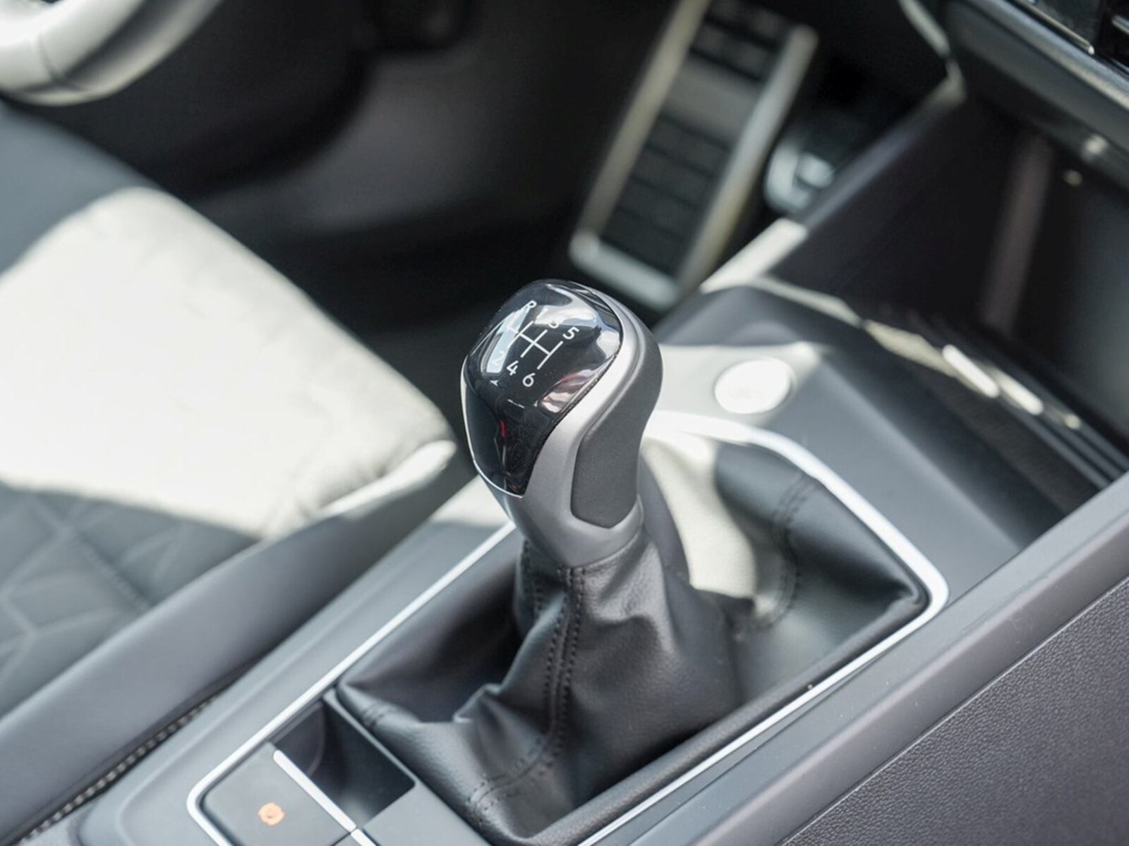 Volkswagen Golf – Bild 9