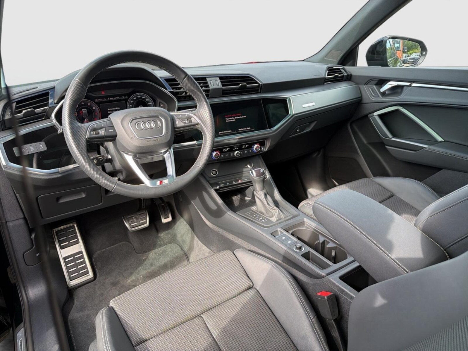 Audi Q3 – Bild 11