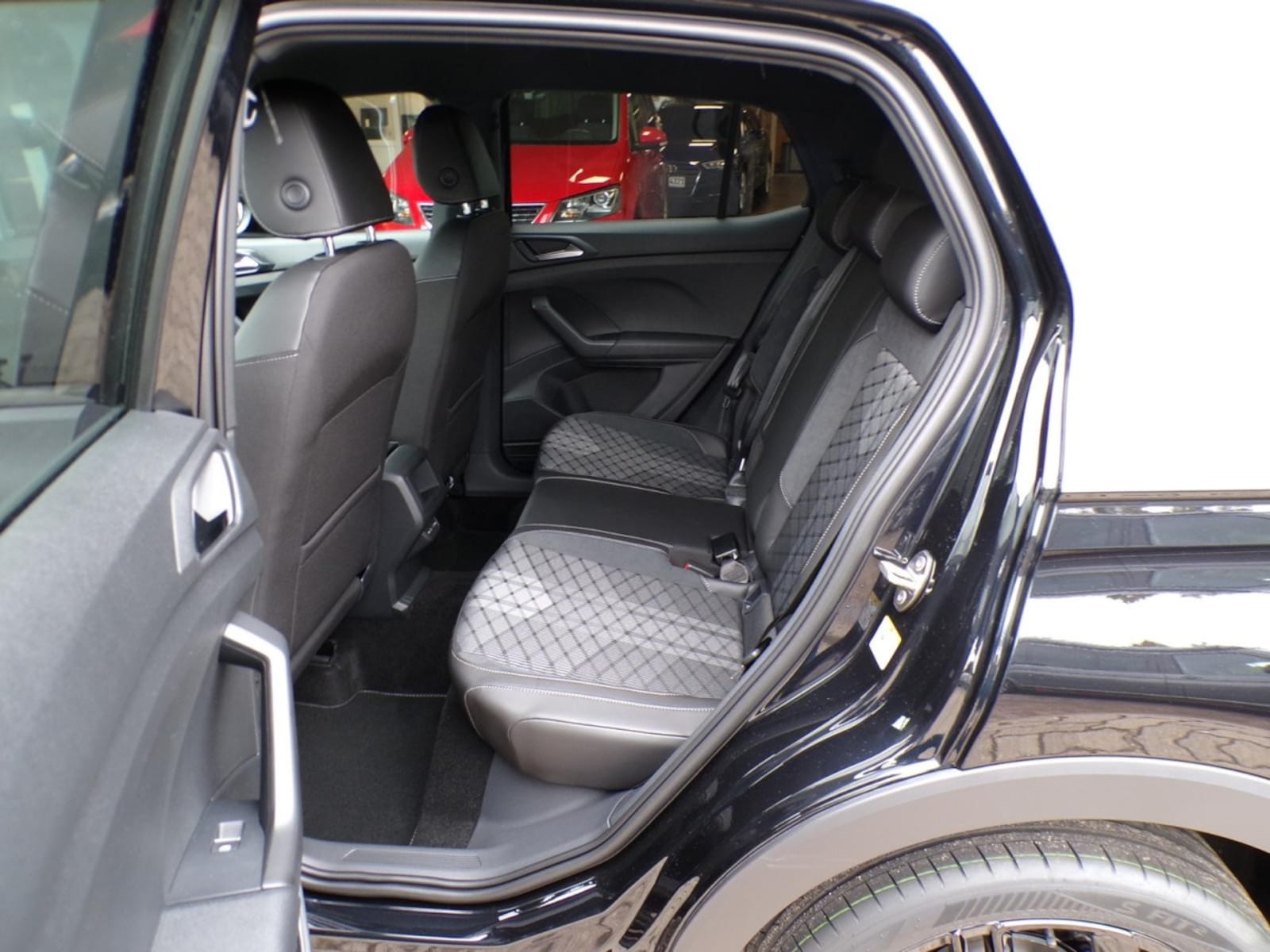 Volkswagen T-Cross – Bild 9