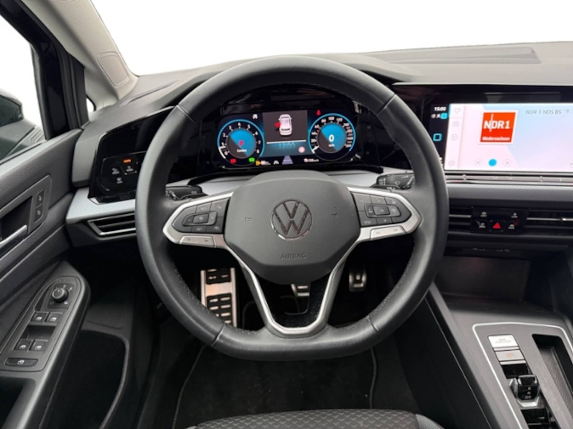 Volkswagen Golf Active