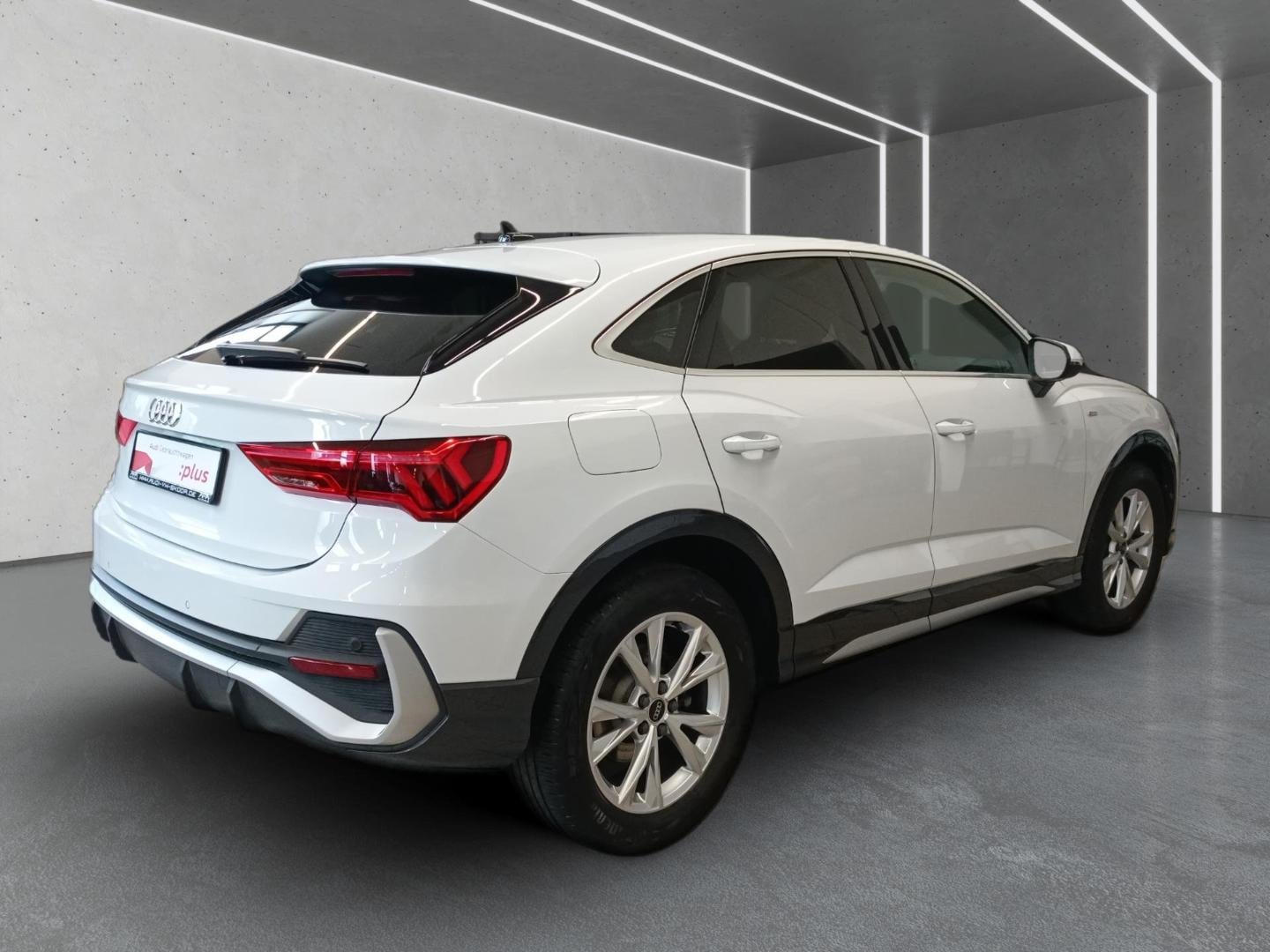 Bild über Audi Q3 Sportback TFSI 110 kW S tronic - für weitere Informationen kontaktieren Sie den Audi Partner