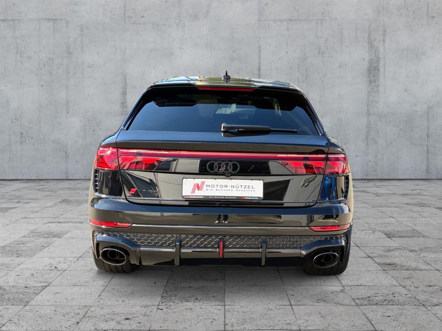 Bild über Audi RS Q8 SUV TFSI quattro tiptronic - für weitere Informationen kontaktieren Sie den Audi Partner