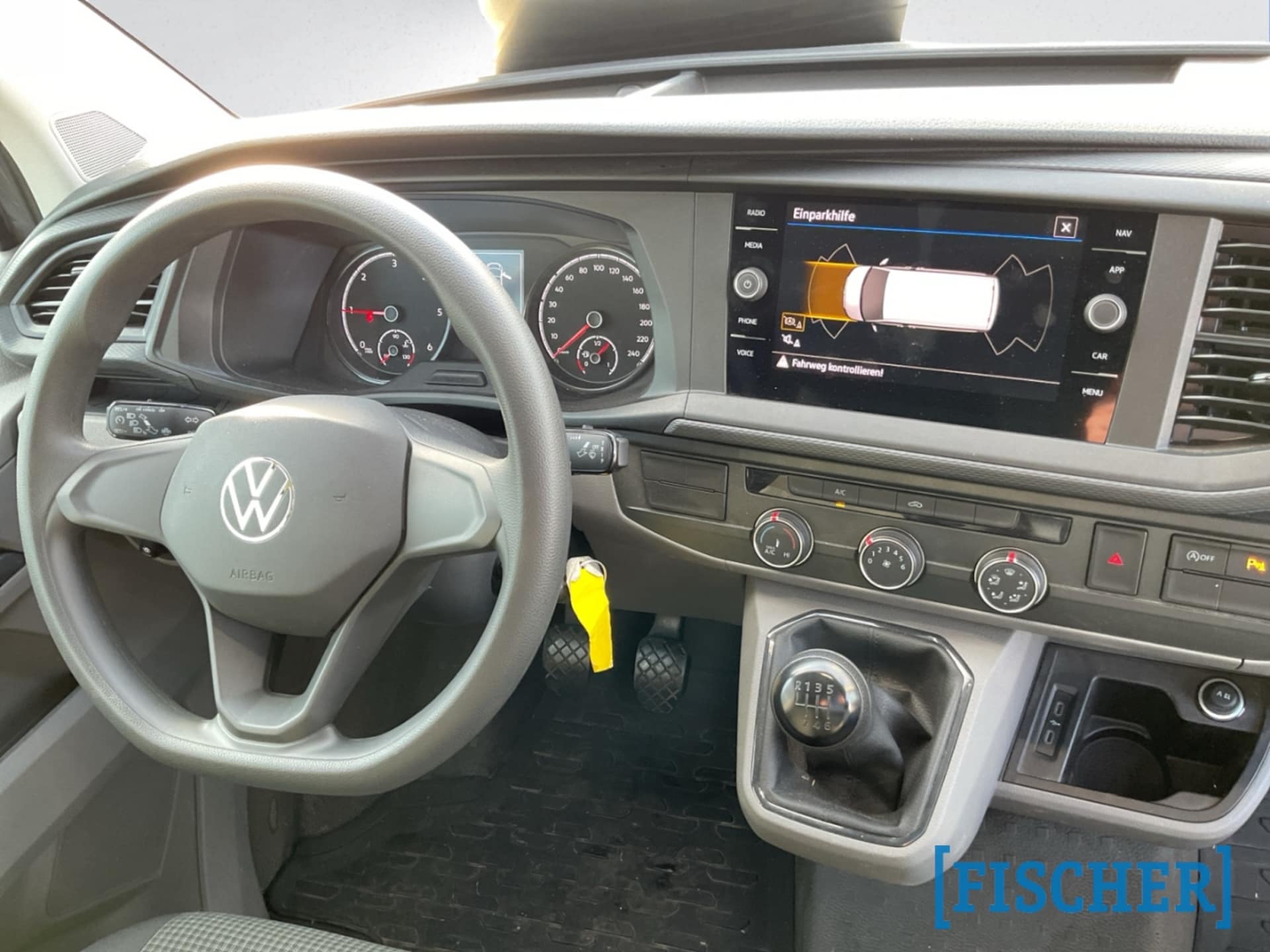 Volkswagen T6.1 Transporter Kasten langer Radstand