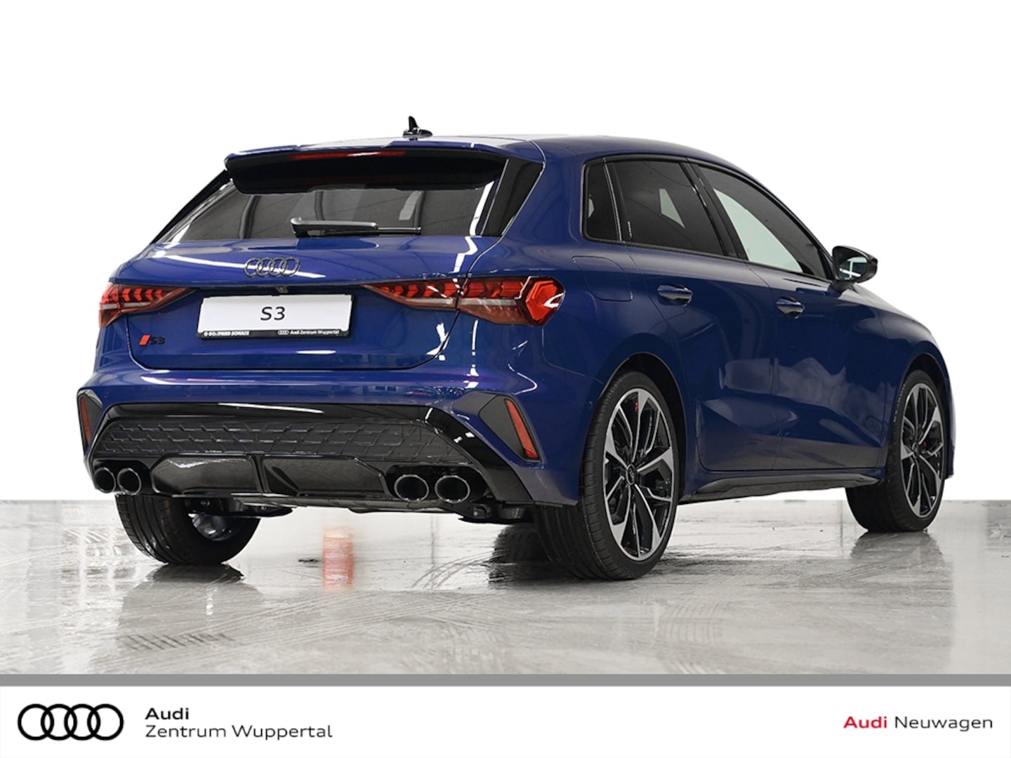 Bild über Audi S3 Sportback TFSI quattro S tronic - für weitere Informationen kontaktieren Sie den Audi Partner