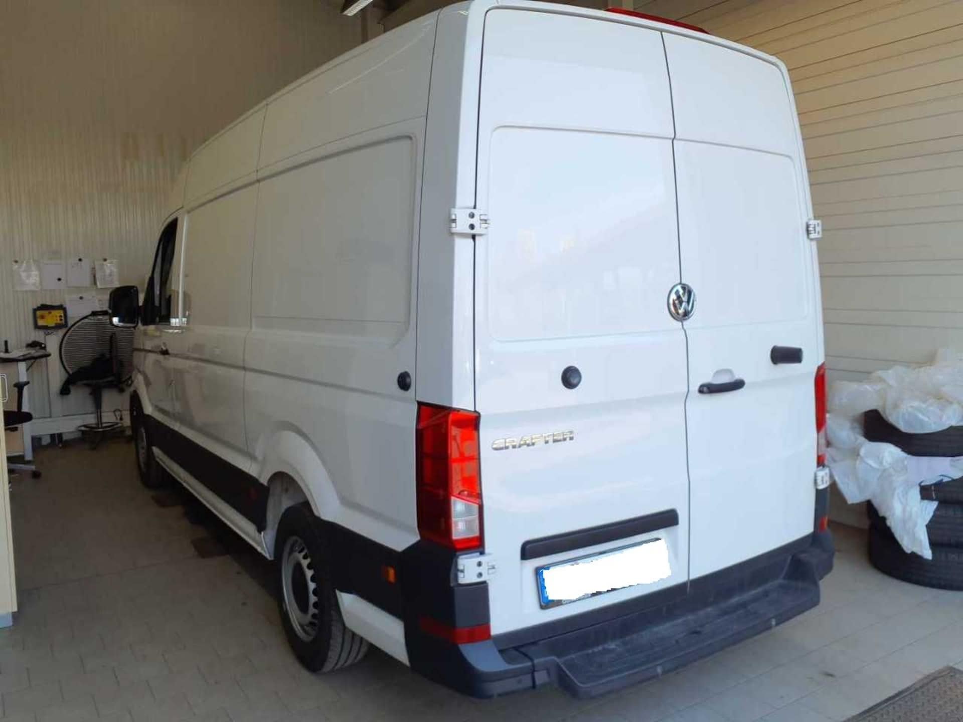 Volkswagen Crafter Kasten mittlerer Radstand