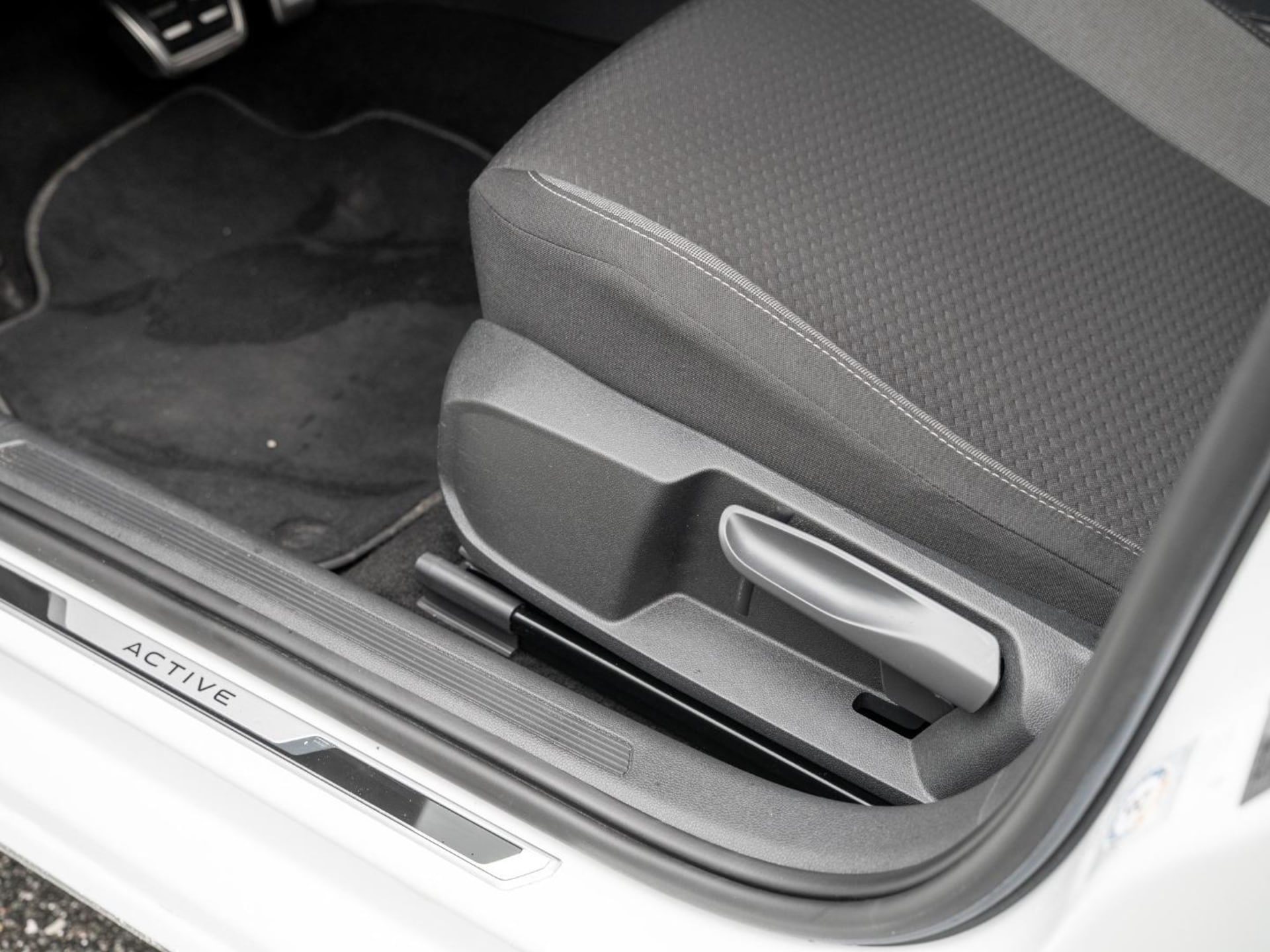 Volkswagen Polo Active