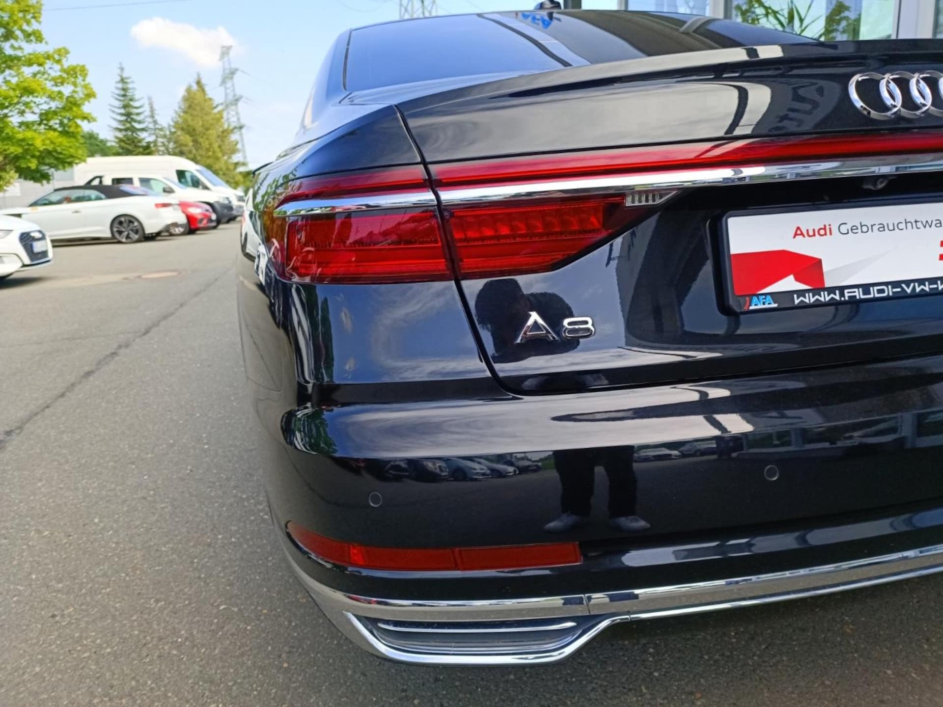 Audi A8 TFSI e