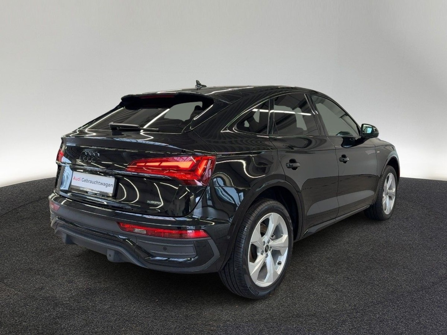 Bild über Audi Q5 Sportback 40 TDI quattro S tronic - für weitere Informationen kontaktieren Sie den Audi Partner