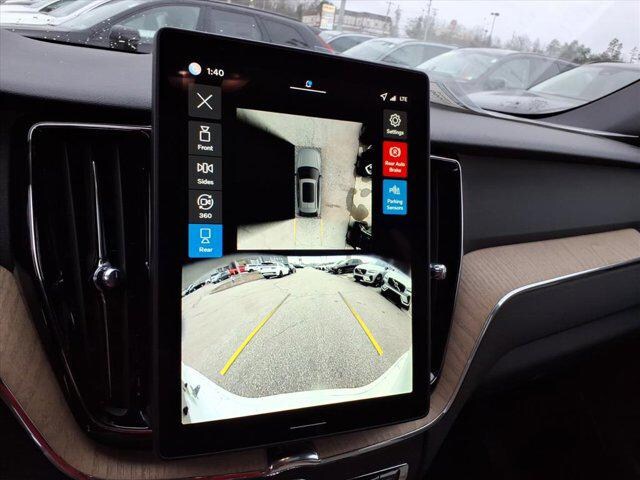 2026 Volvo XC60 Plus - Photo 19