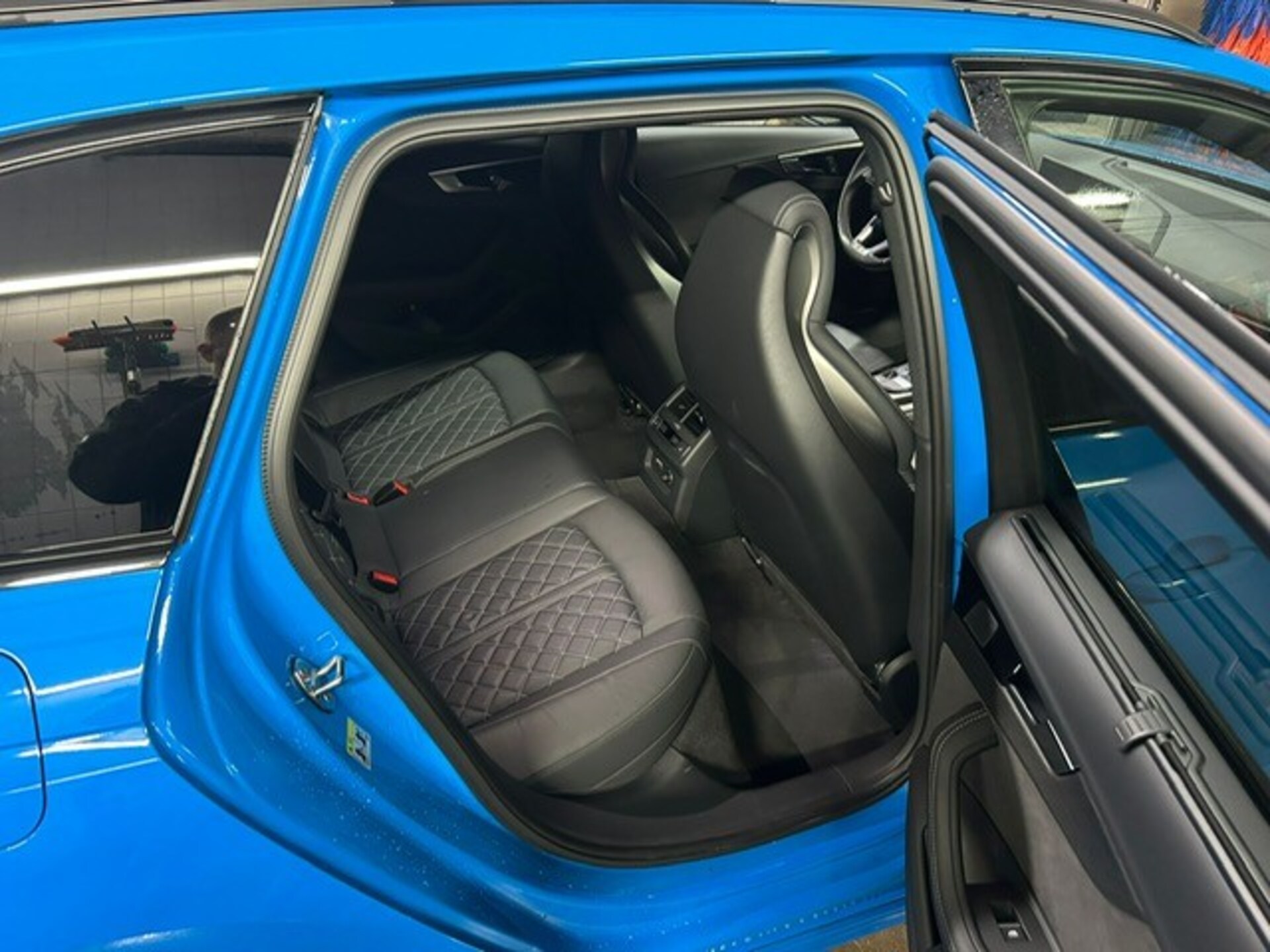 Audi A4 Avant S line
