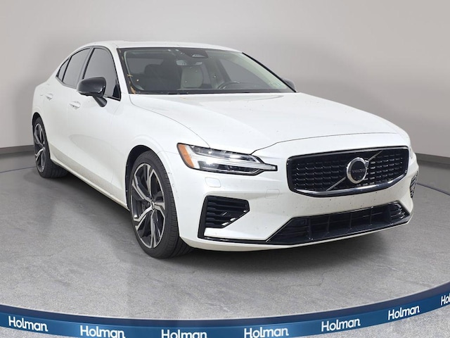 2023 Volvo S60 Recharge Plug-In Hybrid