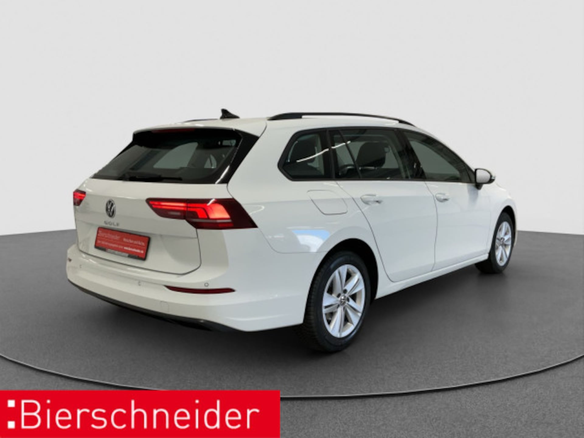 Volkswagen Golf Variant Life