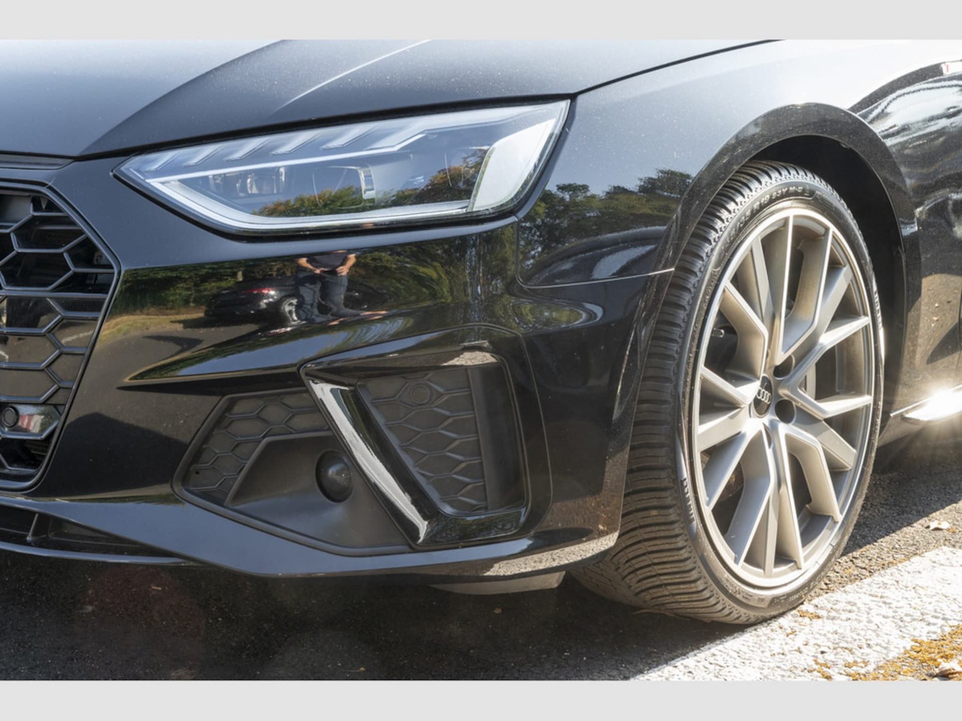 Audi A4 Avant S line