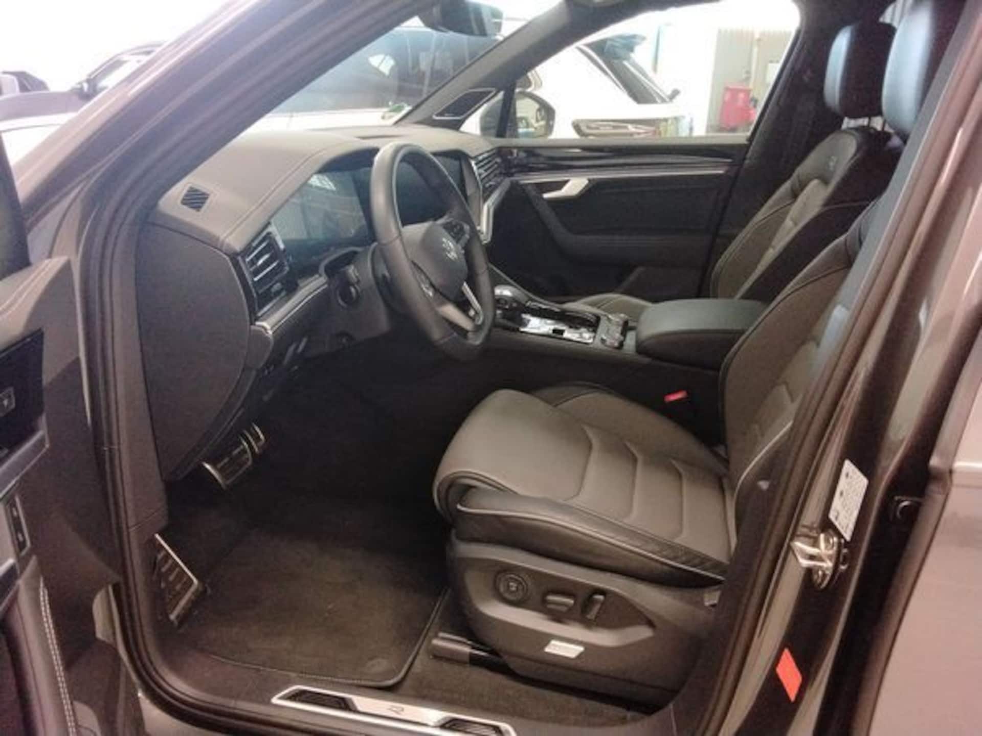 Volkswagen Touareg R-Line