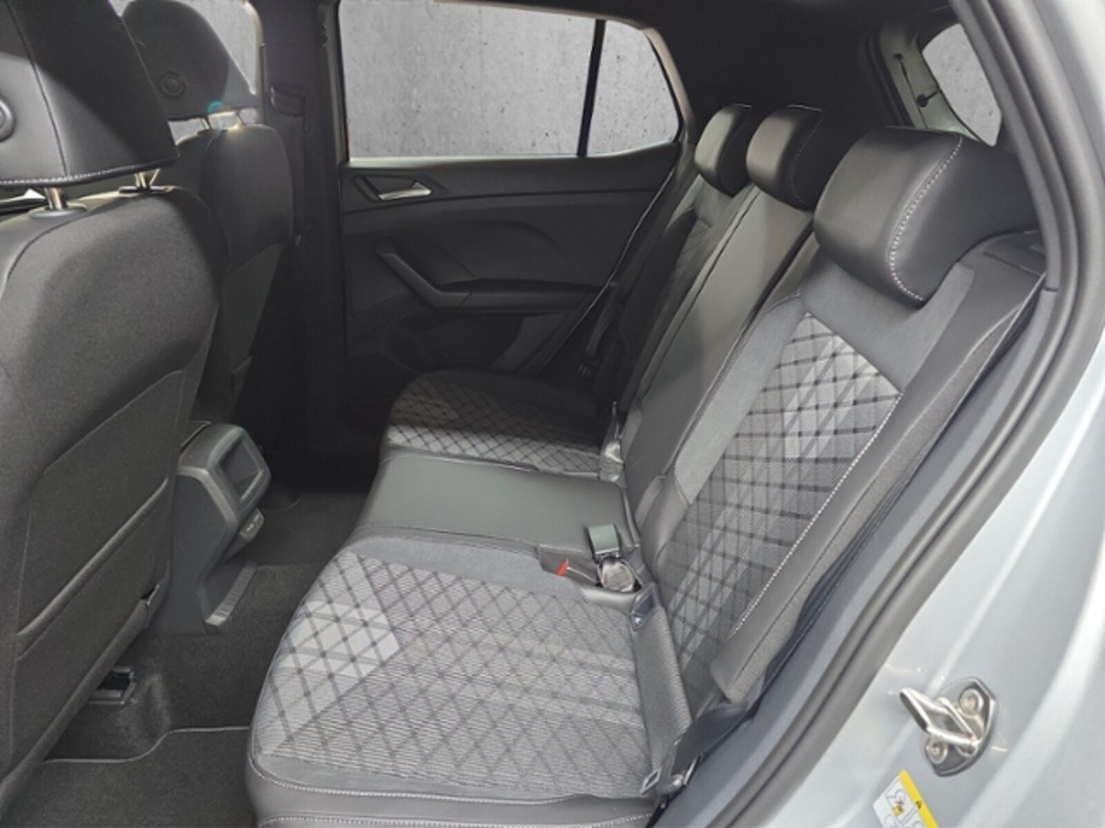Volkswagen T-Cross – Bild 9