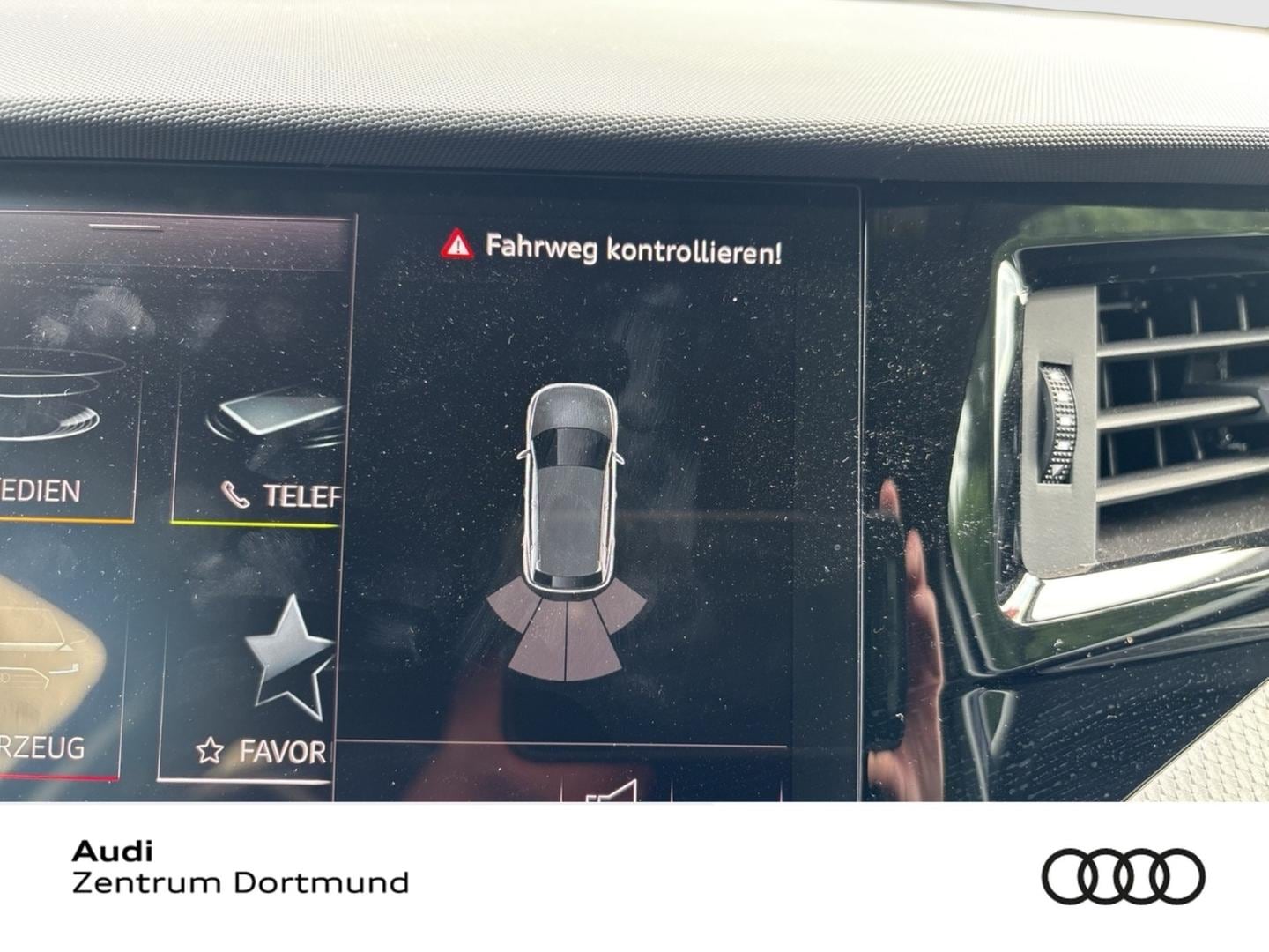Bild über Audi A1 Sportback advanced 35 TFSI S tronic - für weitere Informationen kontaktieren Sie den Audi Partner