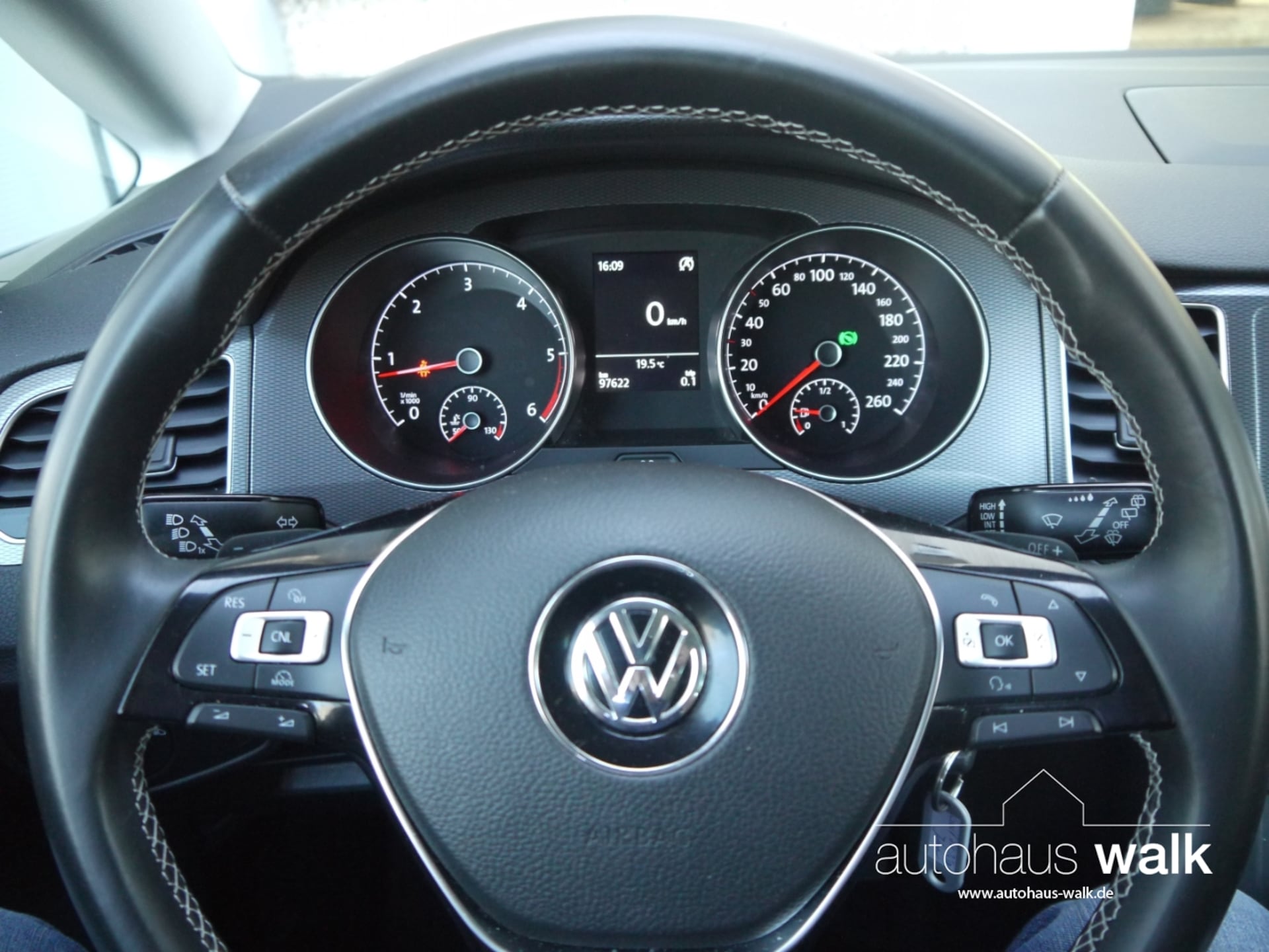 Volkswagen Golf Sportsvan LOUNGE