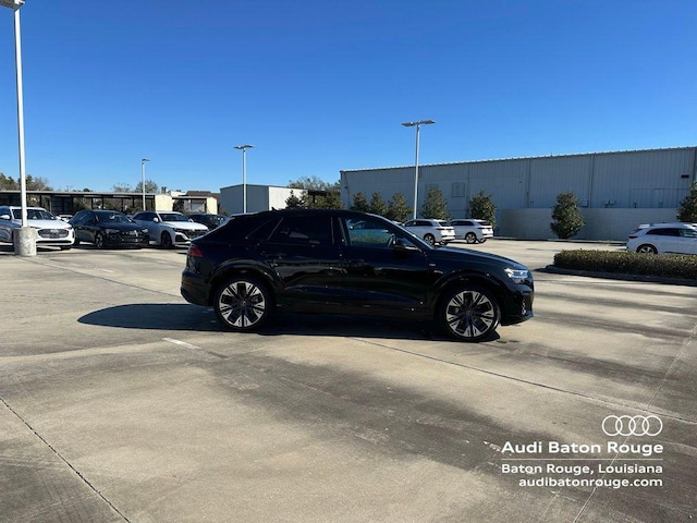 2026 Audi Q8