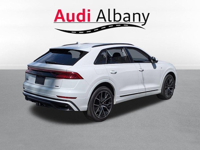 2023 Audi Q8