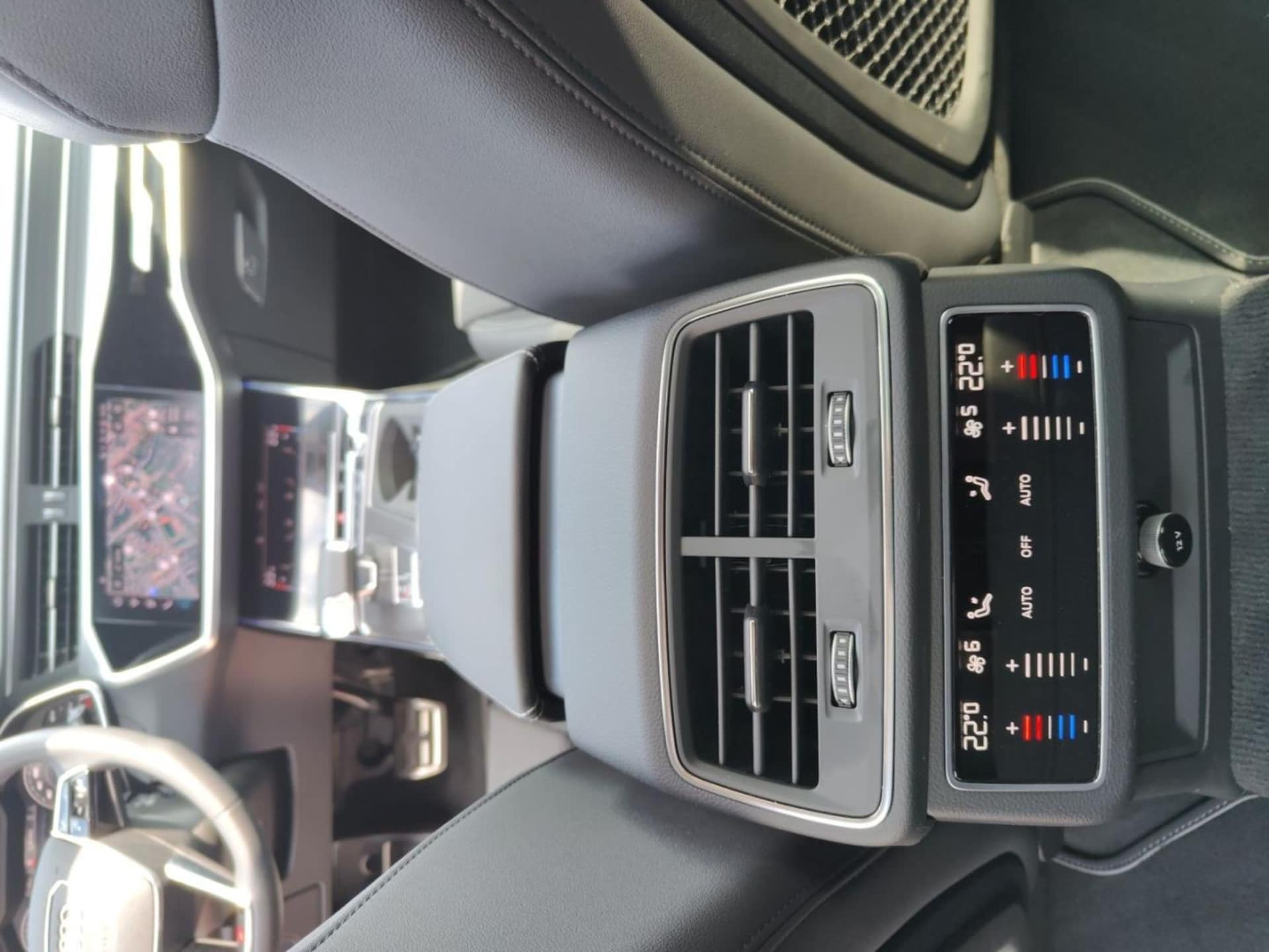 Audi S6 Avant
