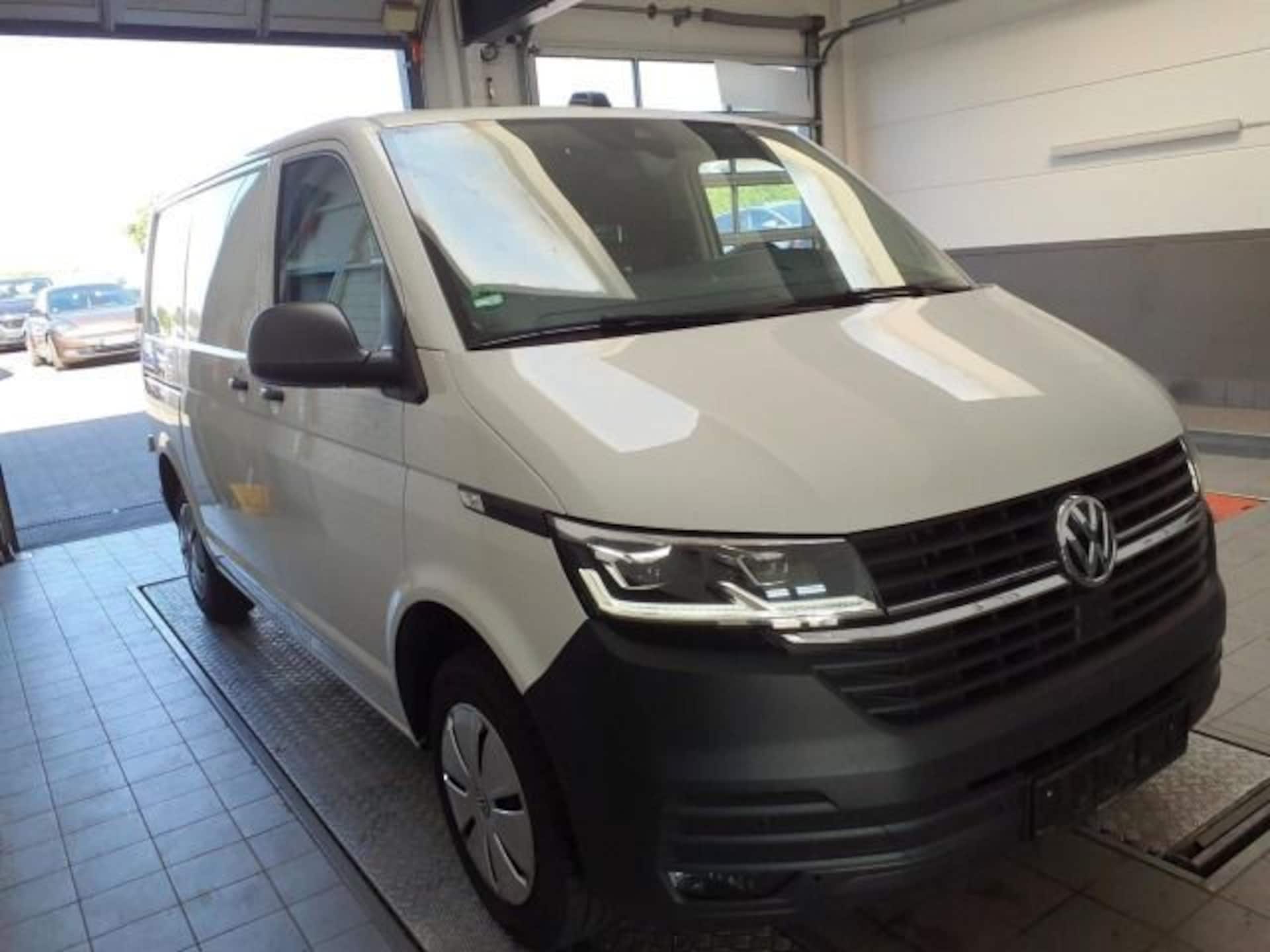 Volkswagen T6.1 Transporter Kasten kurzer Radstand