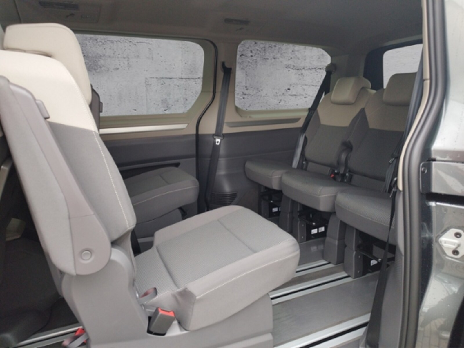 Volkswagen Multivan Langversion – Bild 11