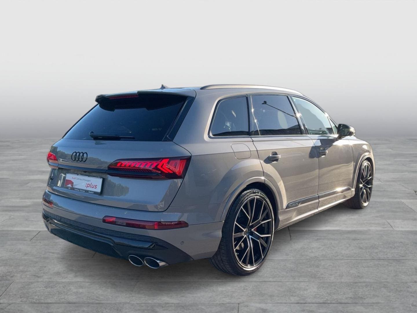 Bild über Audi SQ7 competition plus TFSI quattro tiptronic - für weitere Informationen kontaktieren Sie den Audi Partner