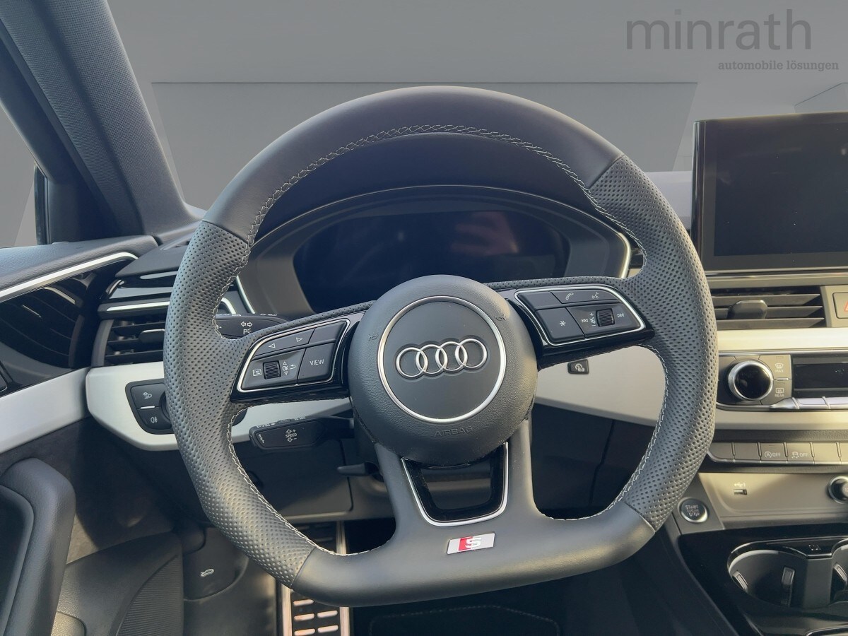 Image about Audi A4 Limousine S line 30 TDI S tronic