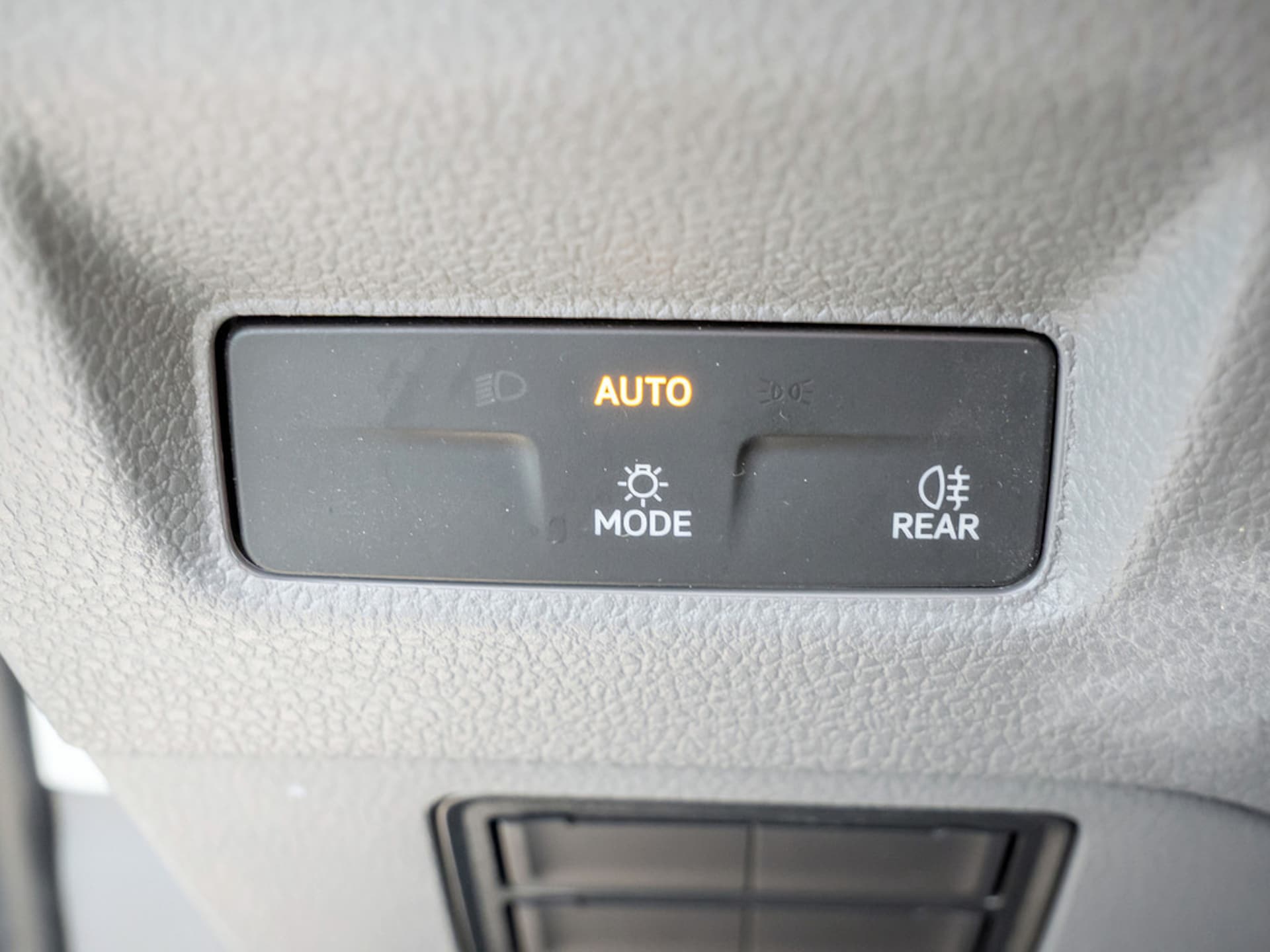Volkswagen Crafter Kasten langer Radstand