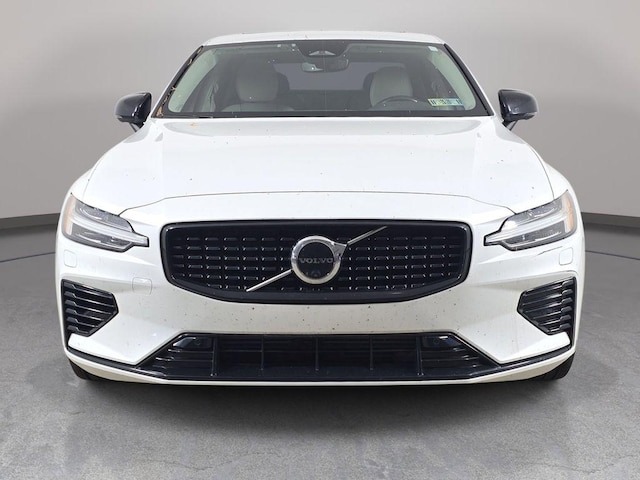 2023 Volvo S60 Recharge Plug-In Hybrid