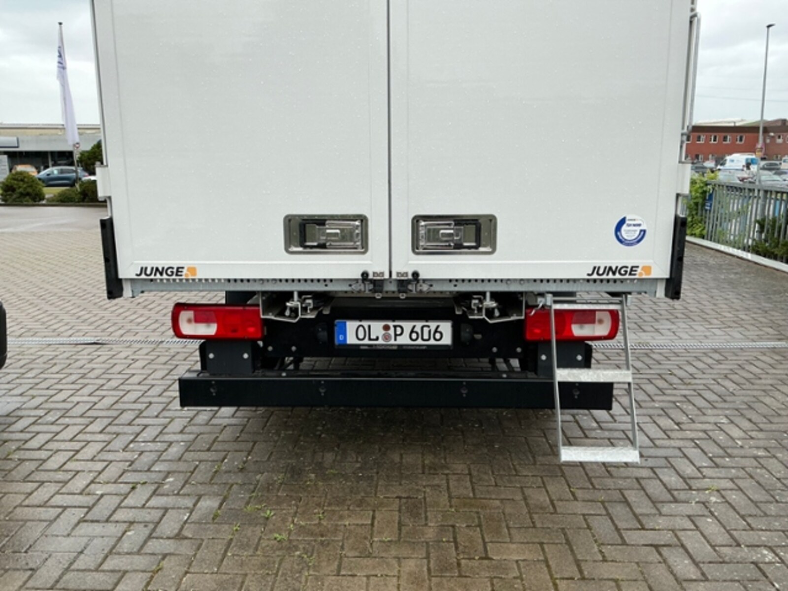 Volkswagen Crafter Einzelkabine langer Radstand – Bild 21