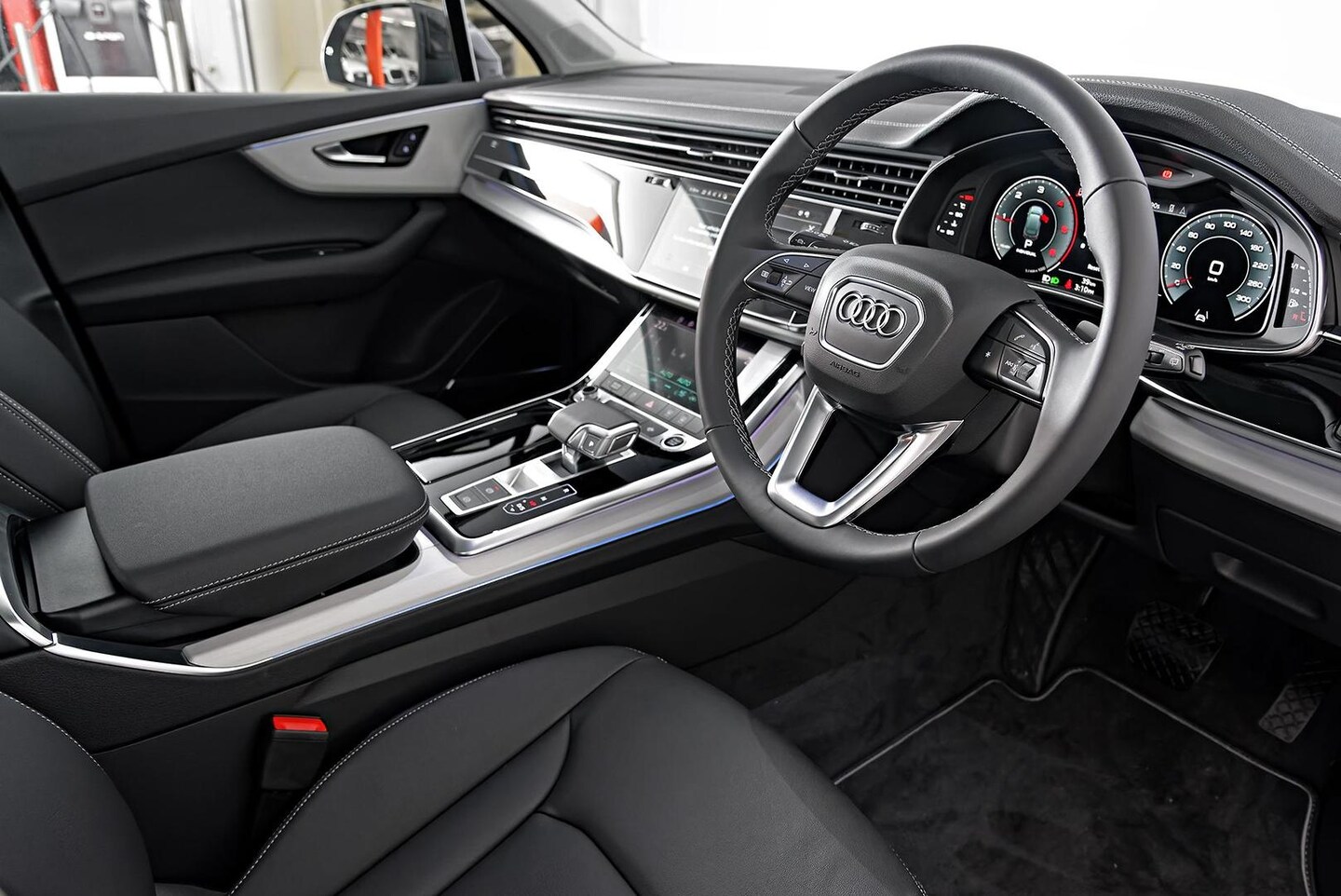 Image about Audi Q7 SUV TFSI quattro tiptronic