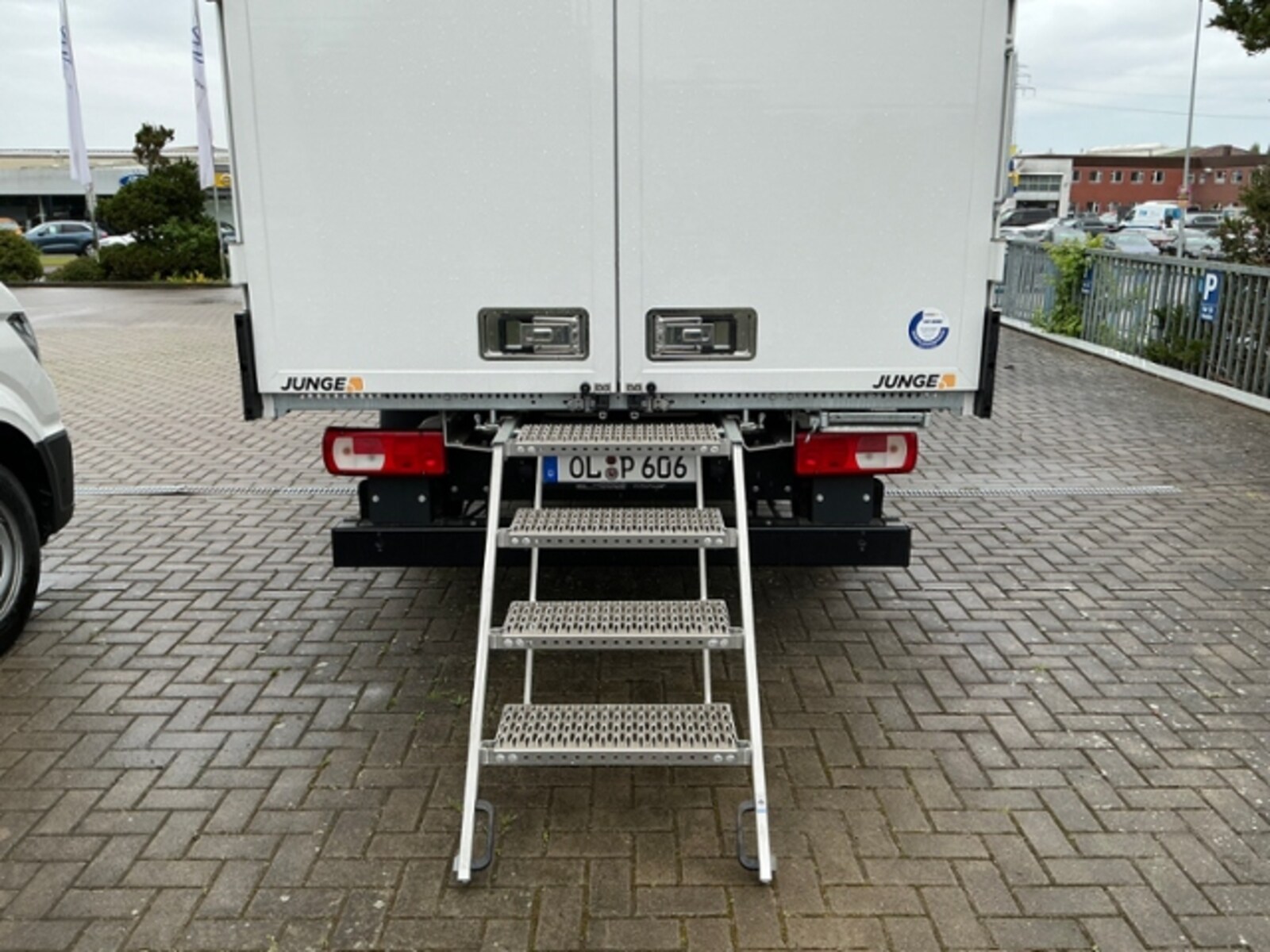 Volkswagen Crafter Einzelkabine langer Radstand – Bild 22