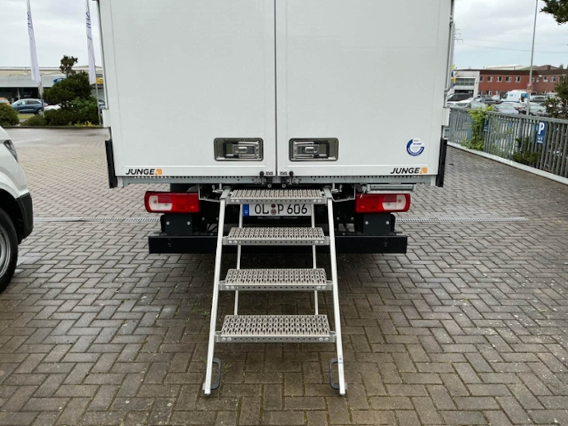 Volkswagen Crafter Einzelkabine langer Radstand
