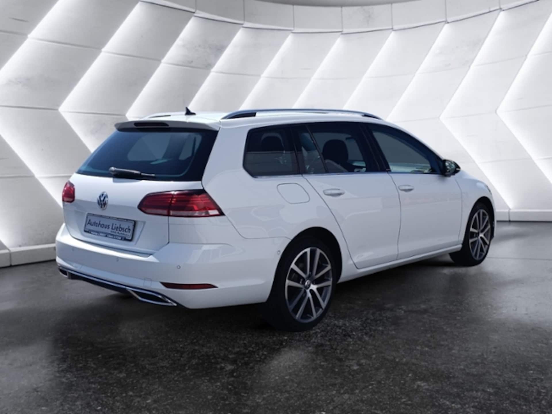 Volkswagen Golf Variant IQ.DRIVE