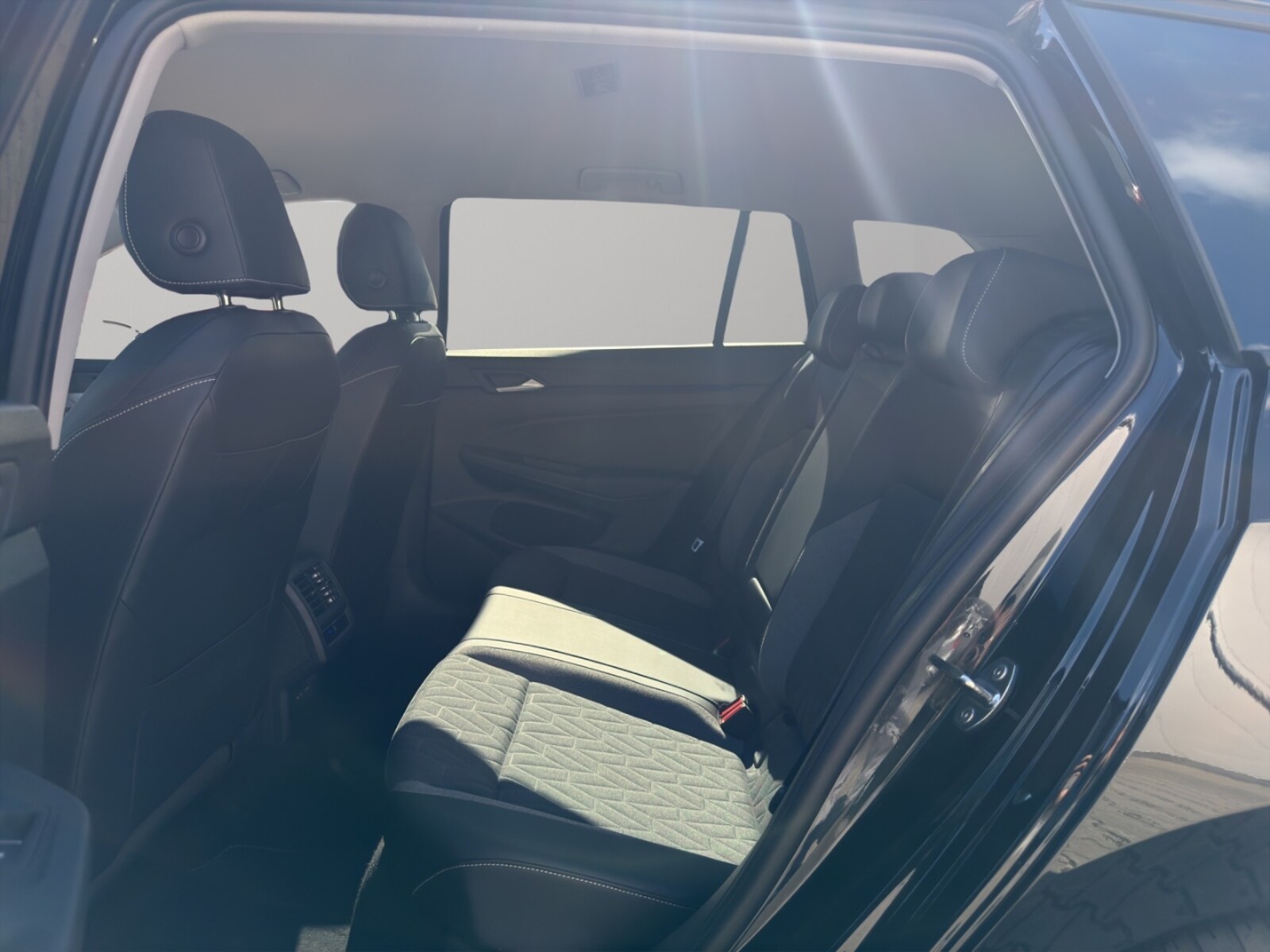 Volkswagen Golf Variant – Bild 12