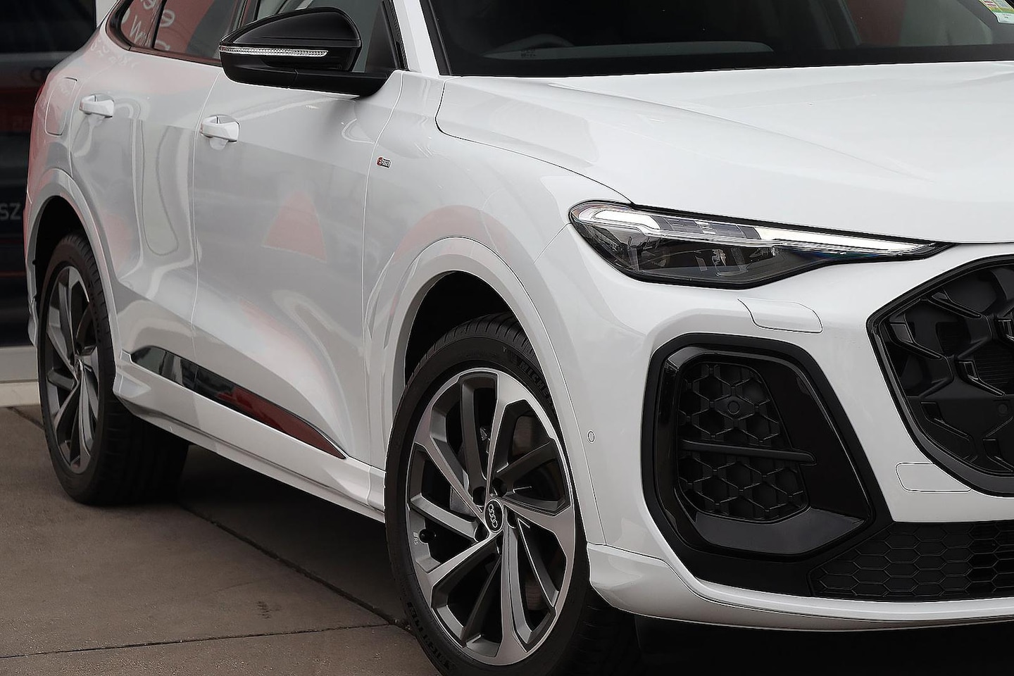 Image about Audi Q5 Sportback TDI quattro 150 kW sport