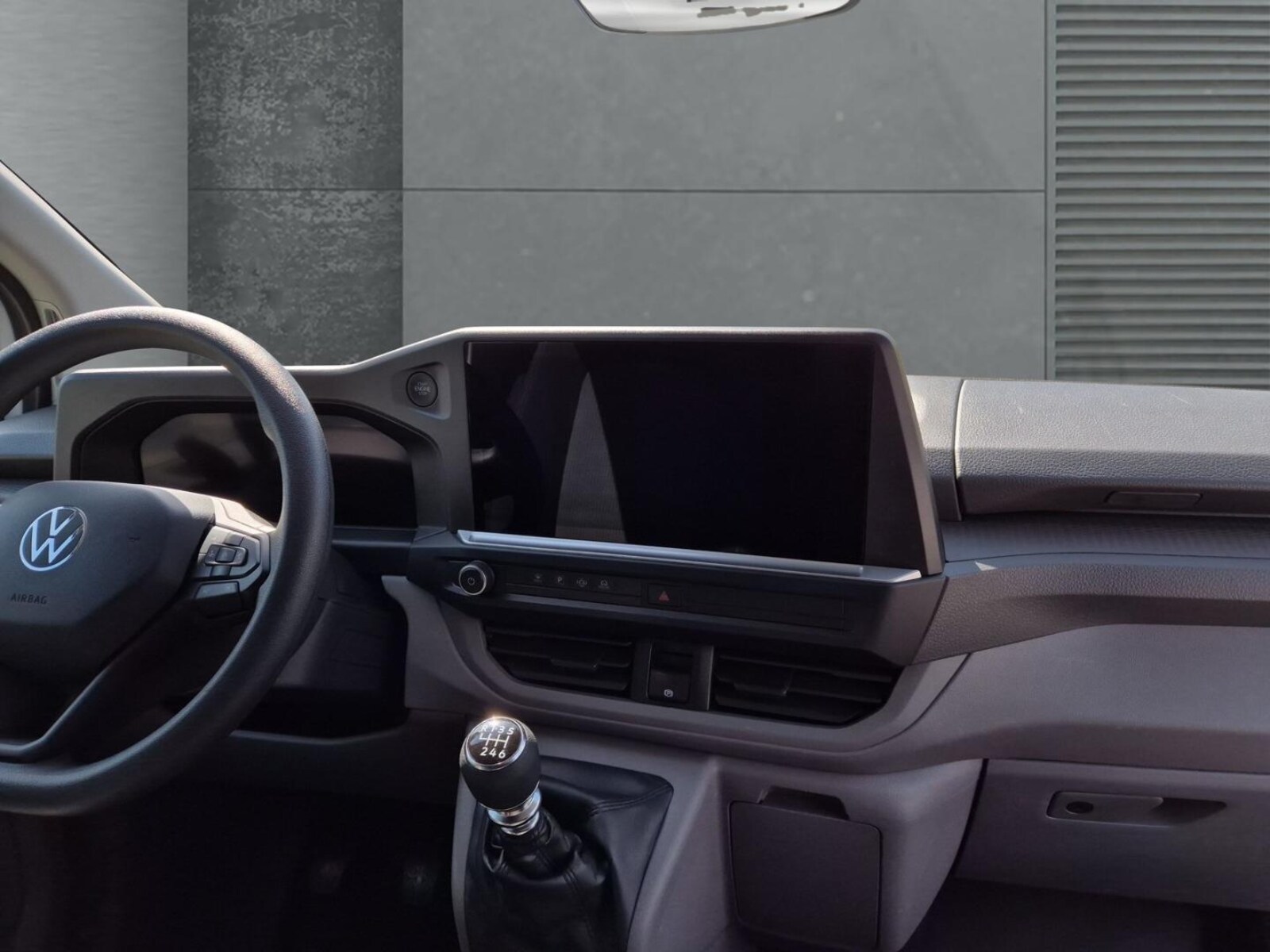 Volkswagen Transporter Kasten langer Radstand – Bild 10