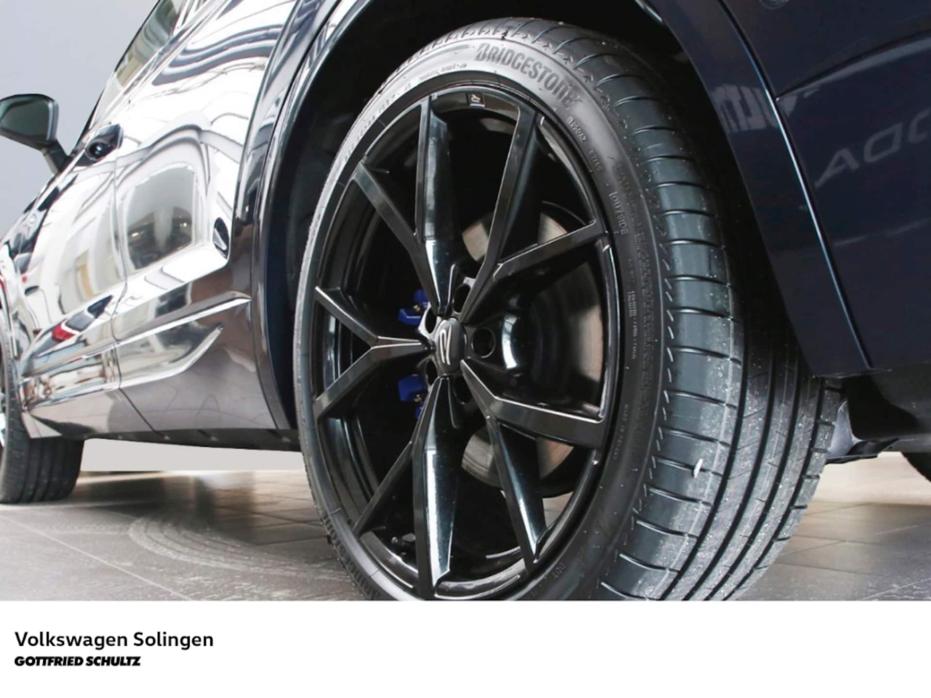 Volkswagen Touareg R