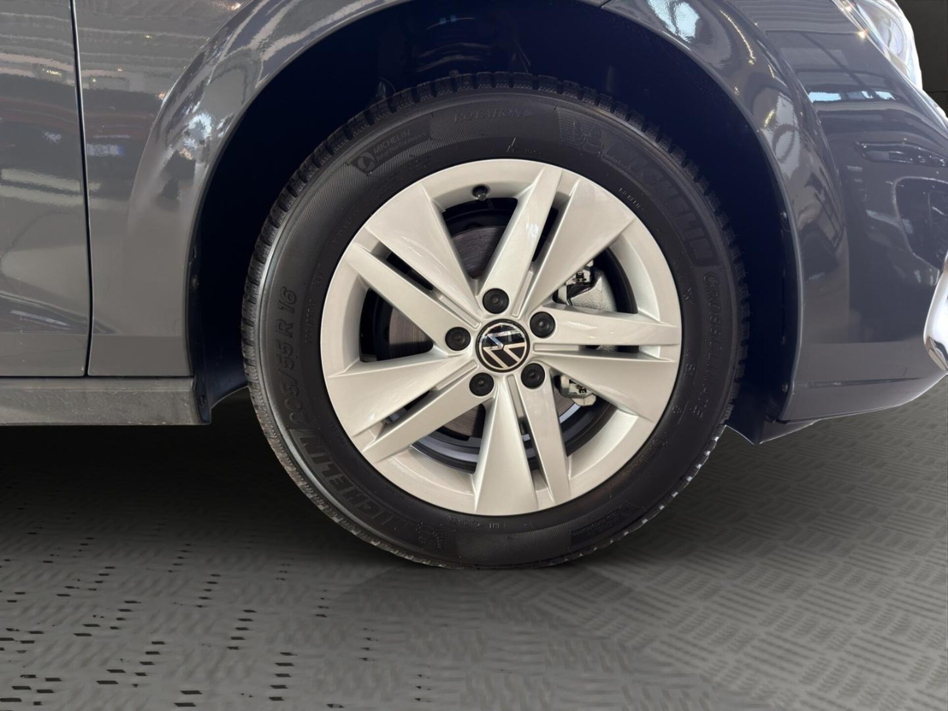 Volkswagen Golf Variant Life